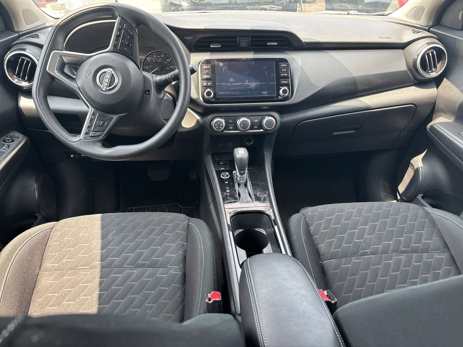 Thumbnail: 2024 Nissan Kicks - 10