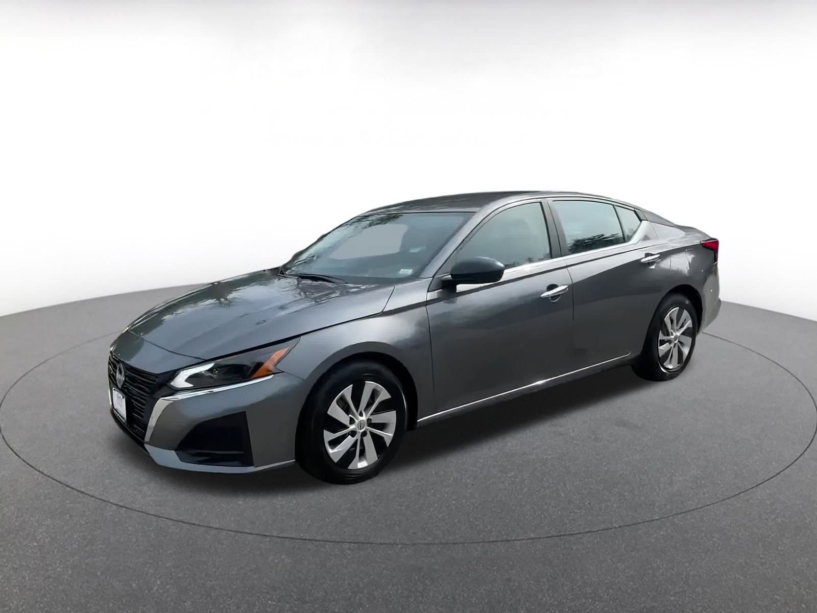 Thumbnail: 2024 Nissan Altima - 8