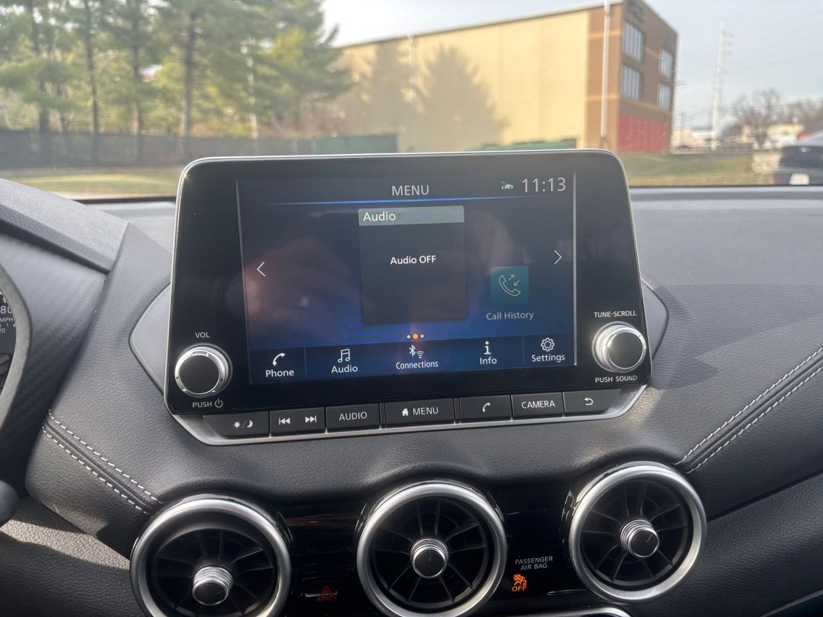 Thumbnail: 2025 Nissan Sentra - 21