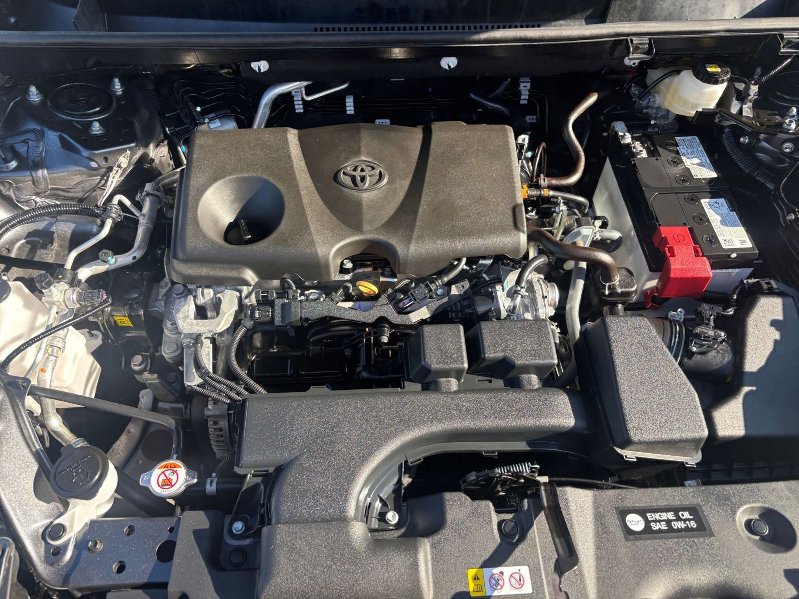 Thumbnail: 2025 Toyota RAV4 - 31