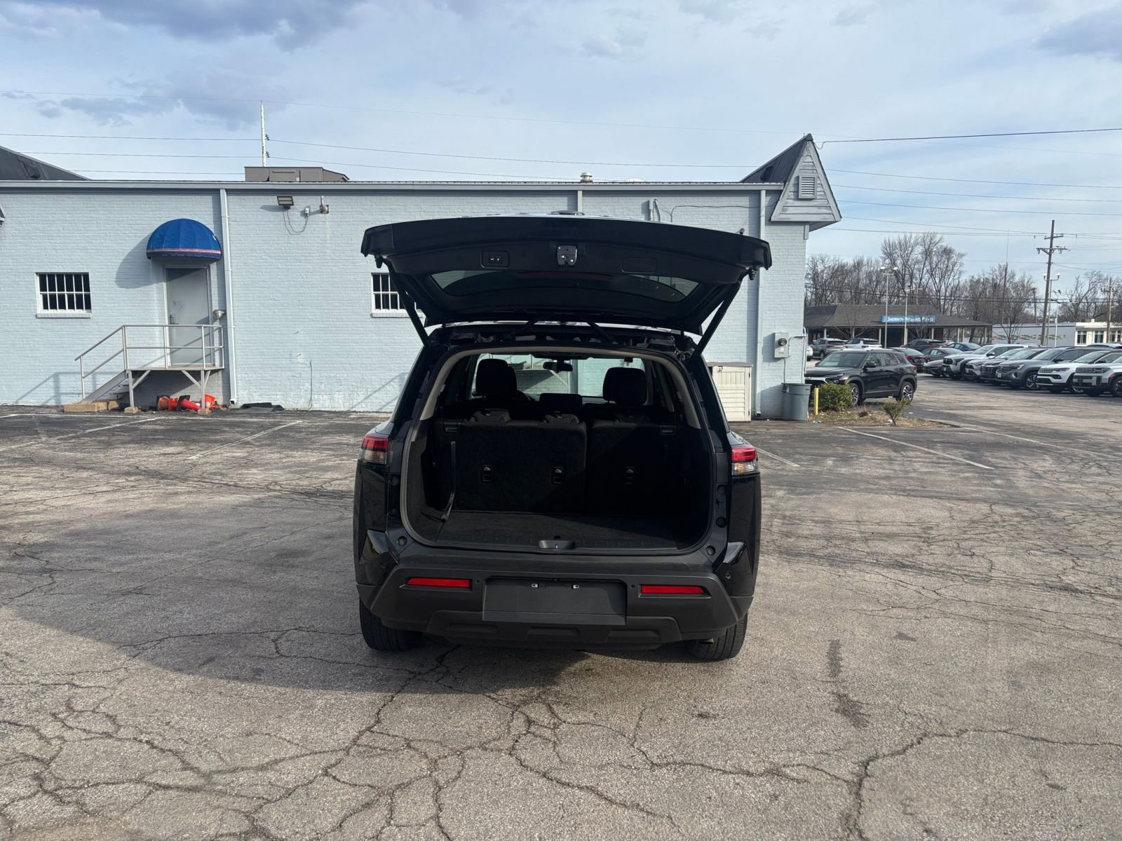 Thumbnail: 2025 Nissan Pathfinder - 32