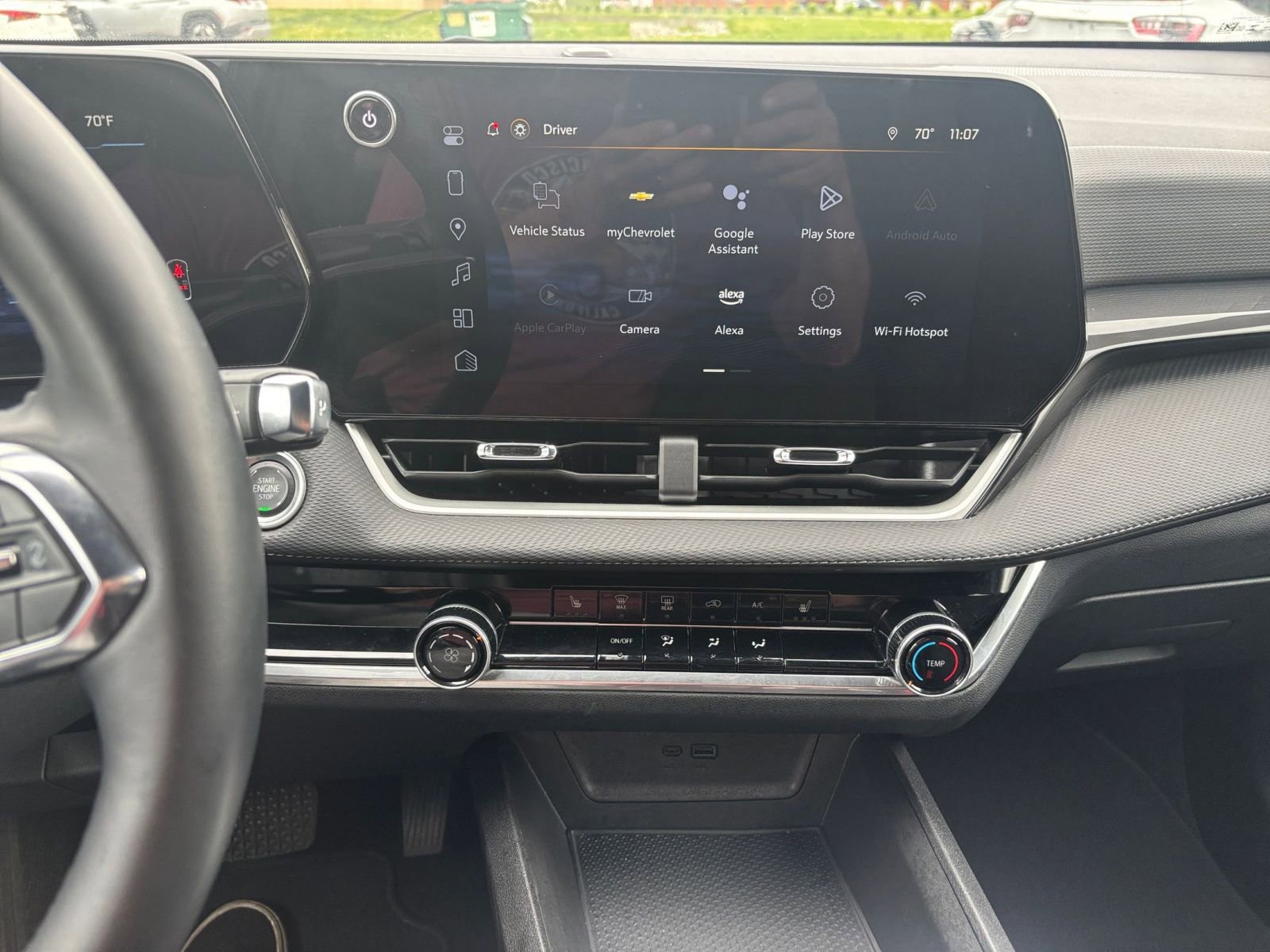 Thumbnail: 2025 Chevrolet Equinox - 17
