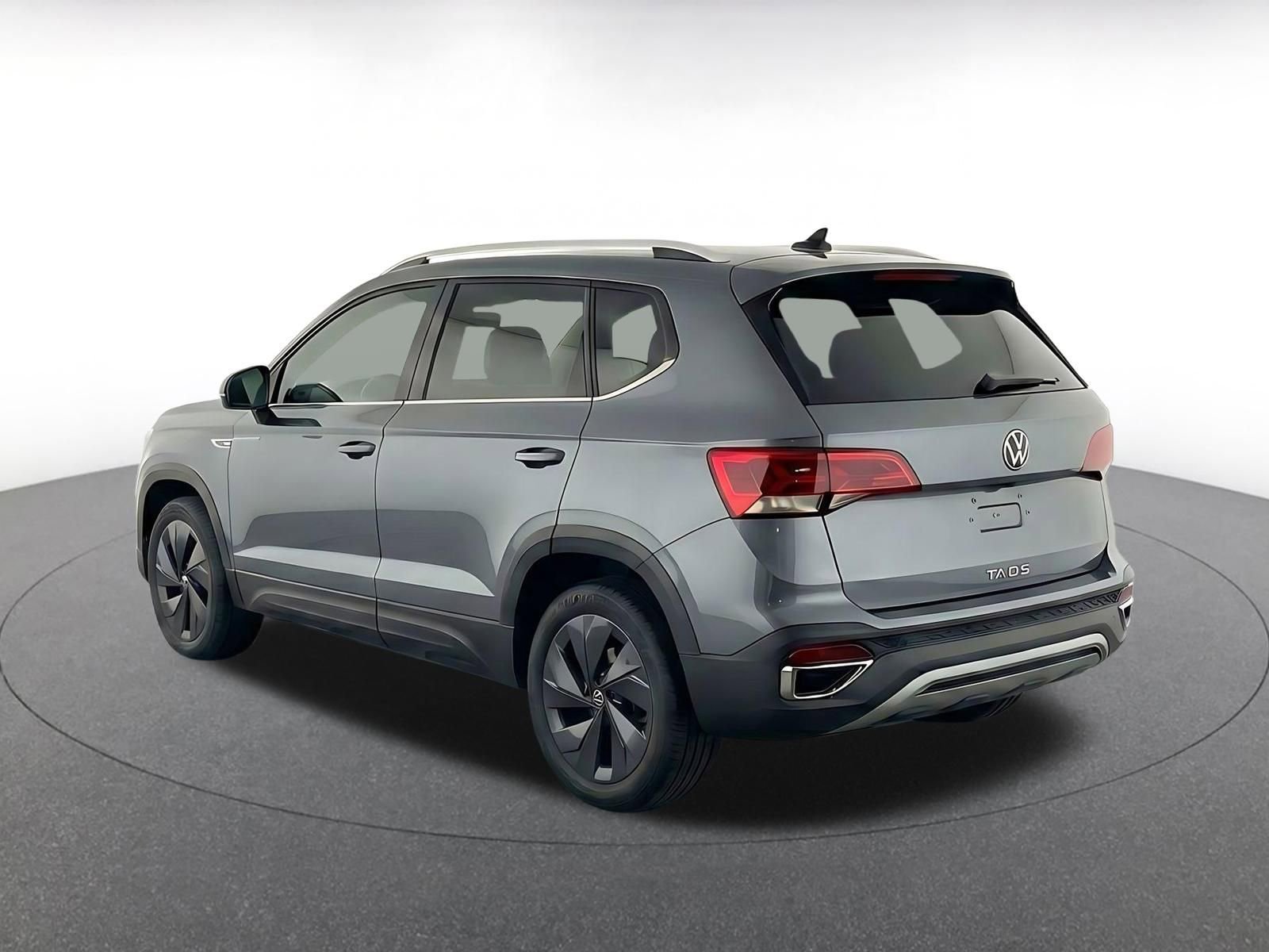 Thumbnail: 2025 Volkswagen Taos - 5