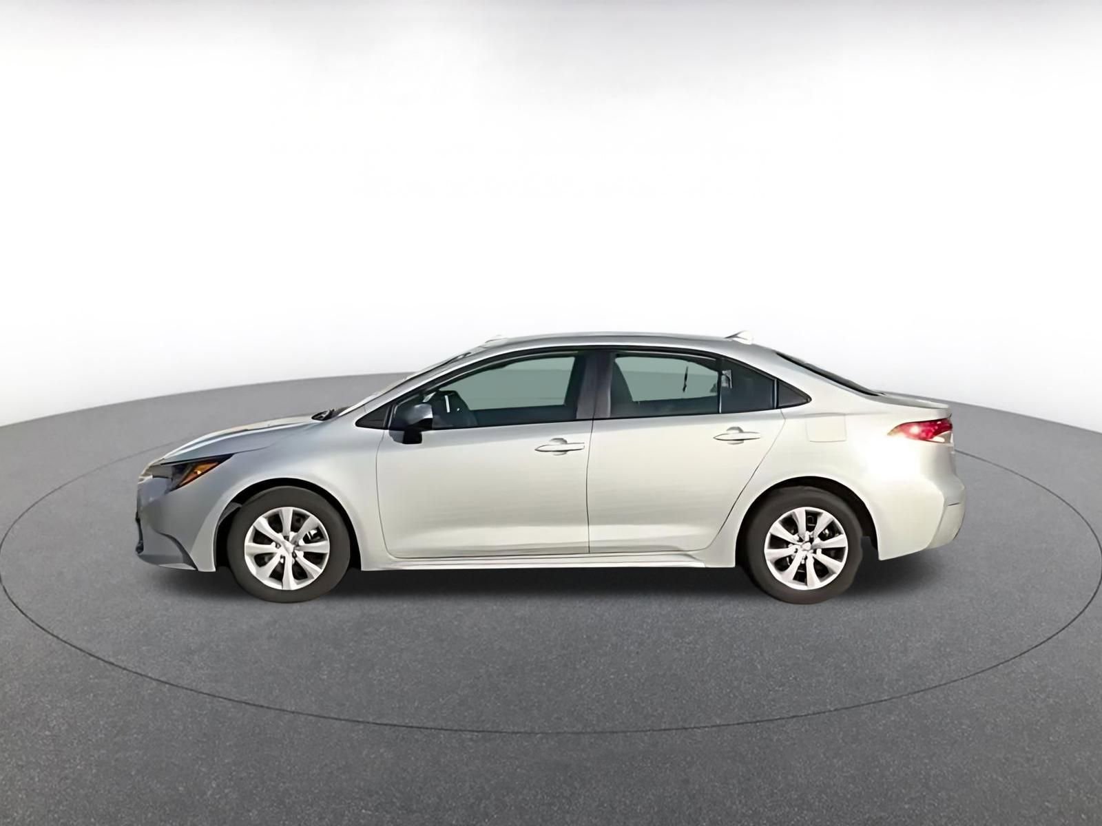 Thumbnail: 2025 Toyota Corolla - 8