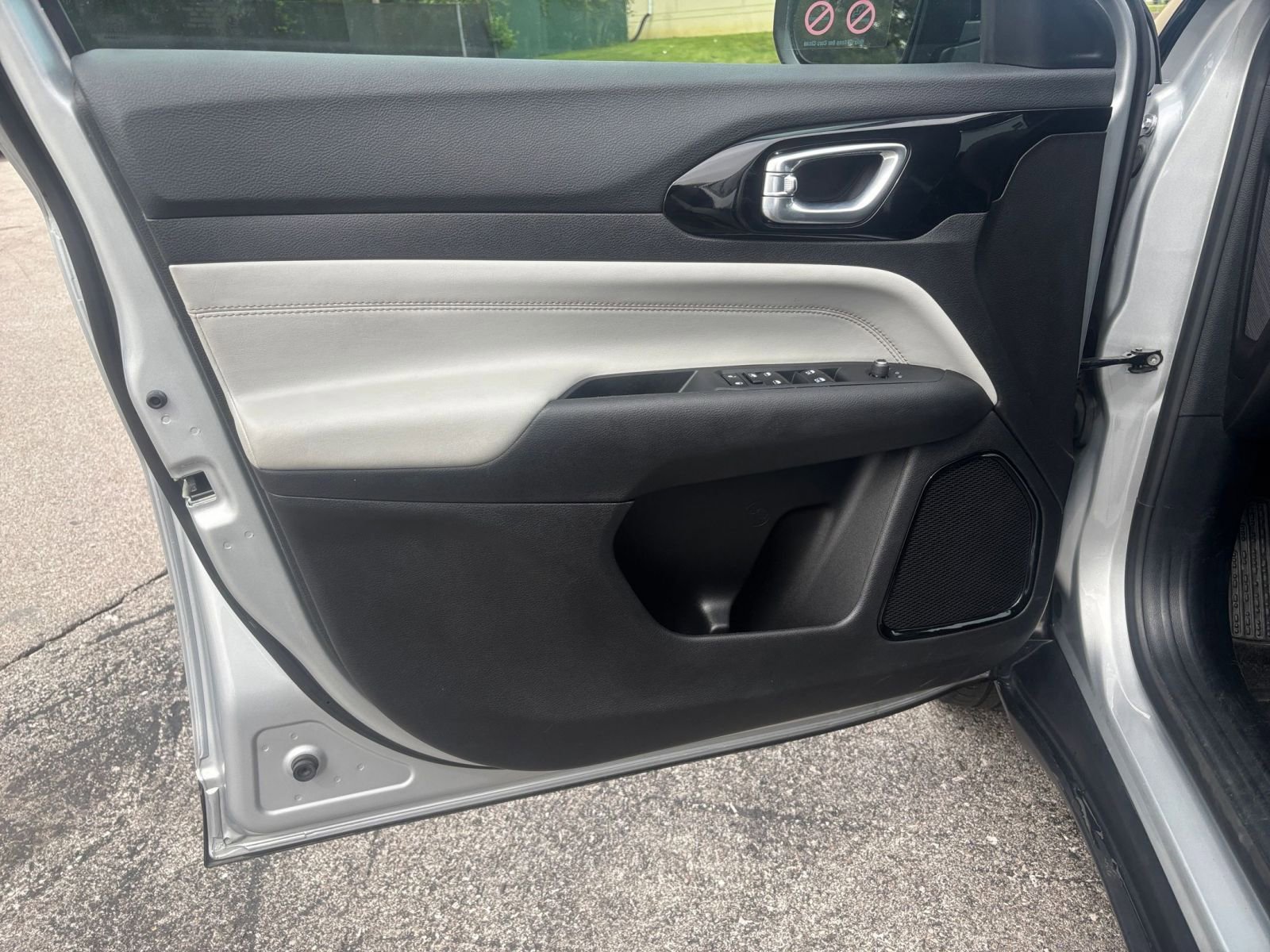 Thumbnail: 2025 Jeep Compass - 18