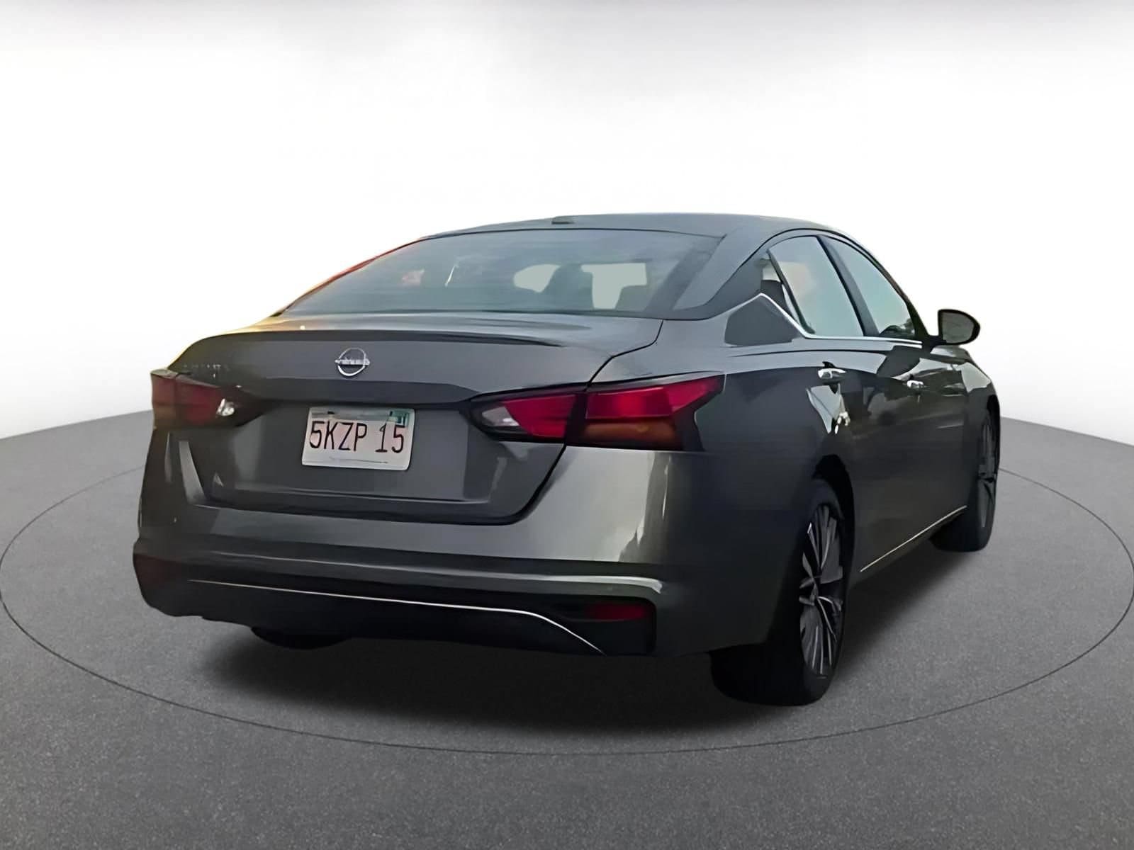 Thumbnail: 2025 Nissan Altima - 10