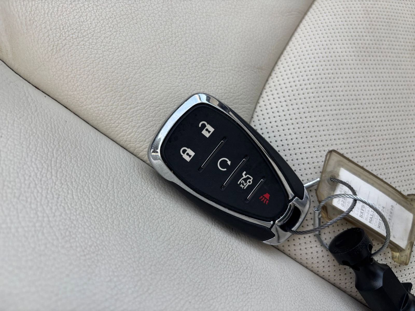 Thumbnail: 2024 Chevrolet Malibu - 22