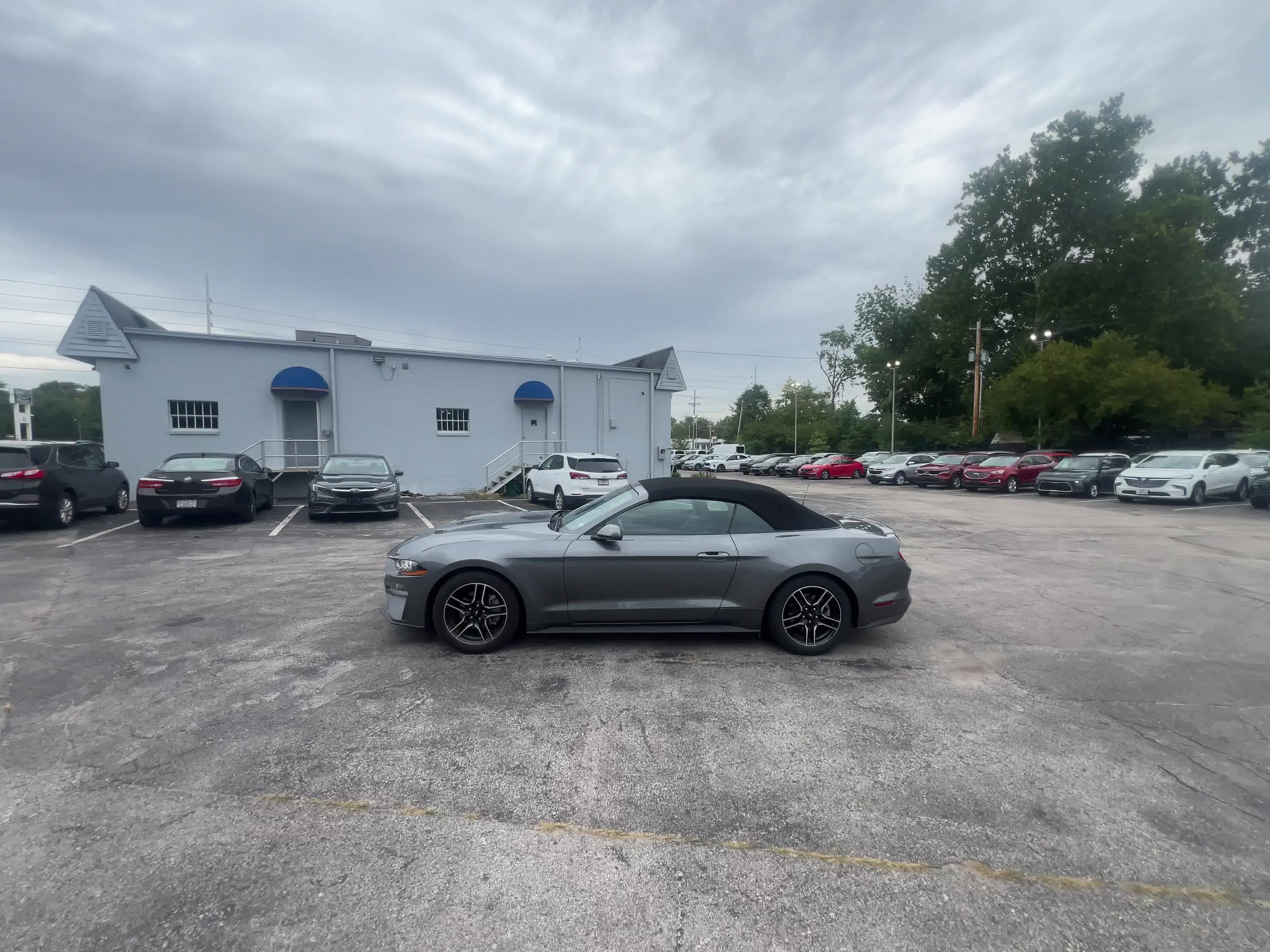 2022 Ford Mustang  8