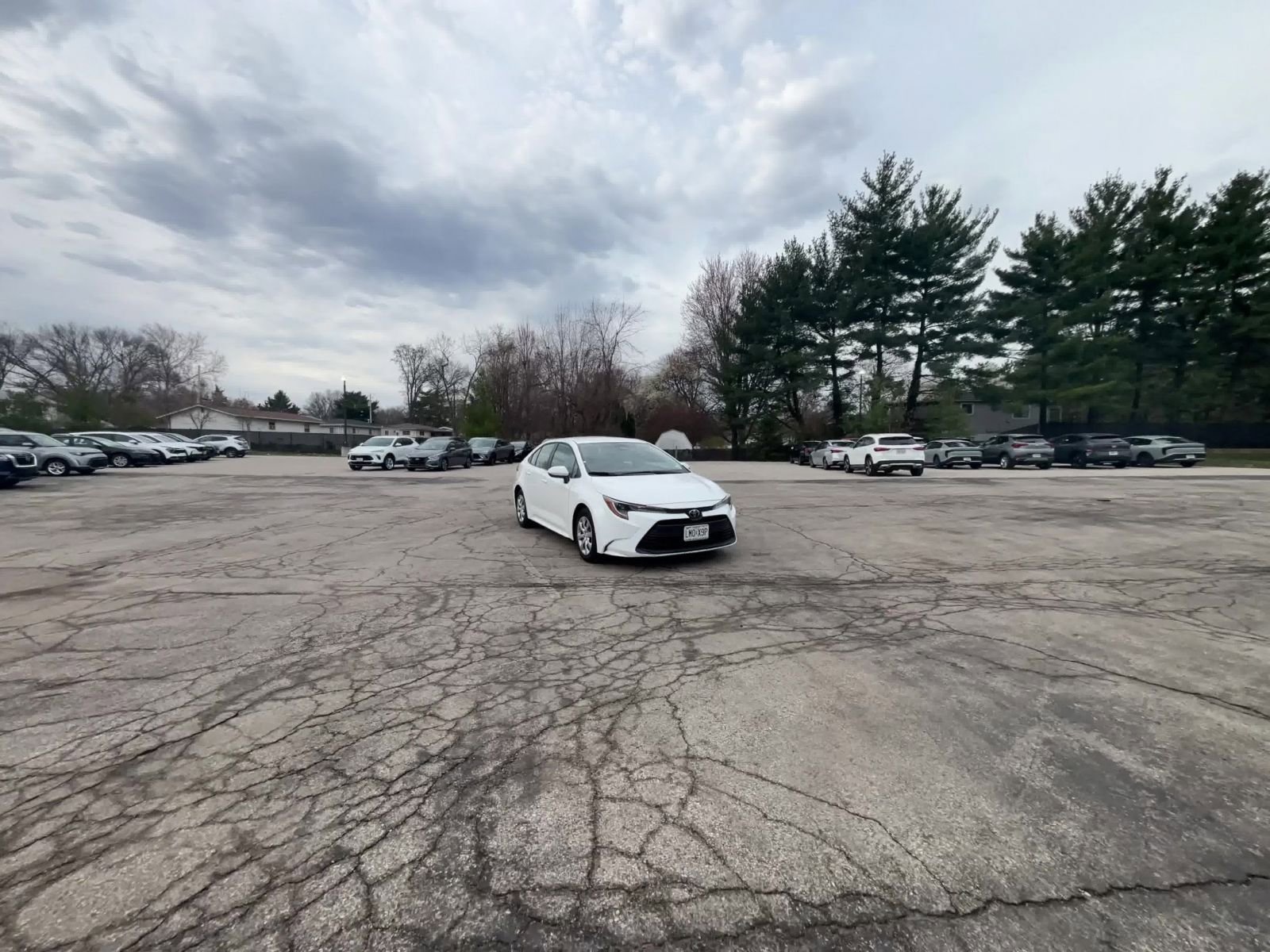 Thumbnail: 2025 Toyota Corolla - 10