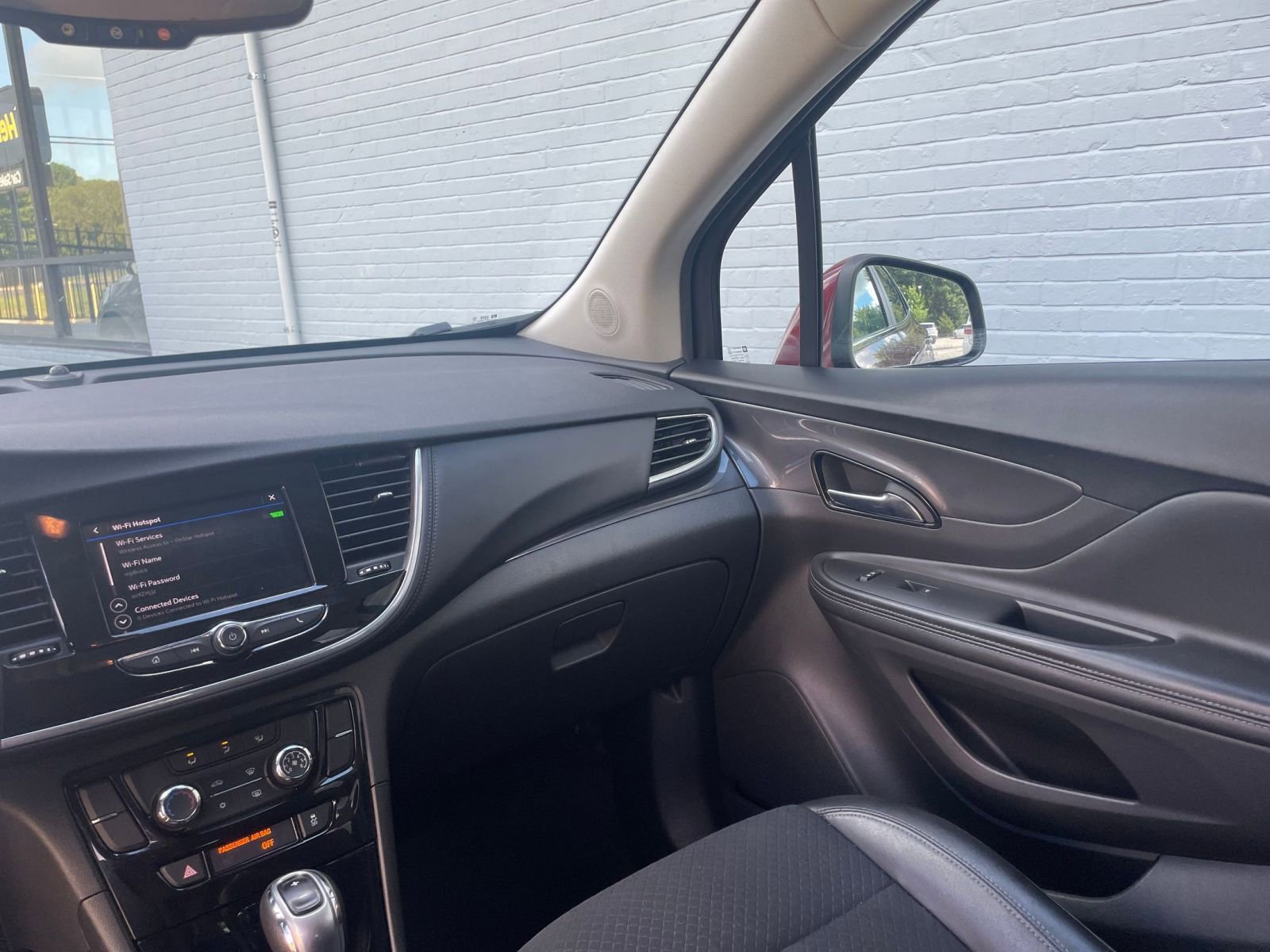 Thumbnail: 2022 Buick Encore - 33