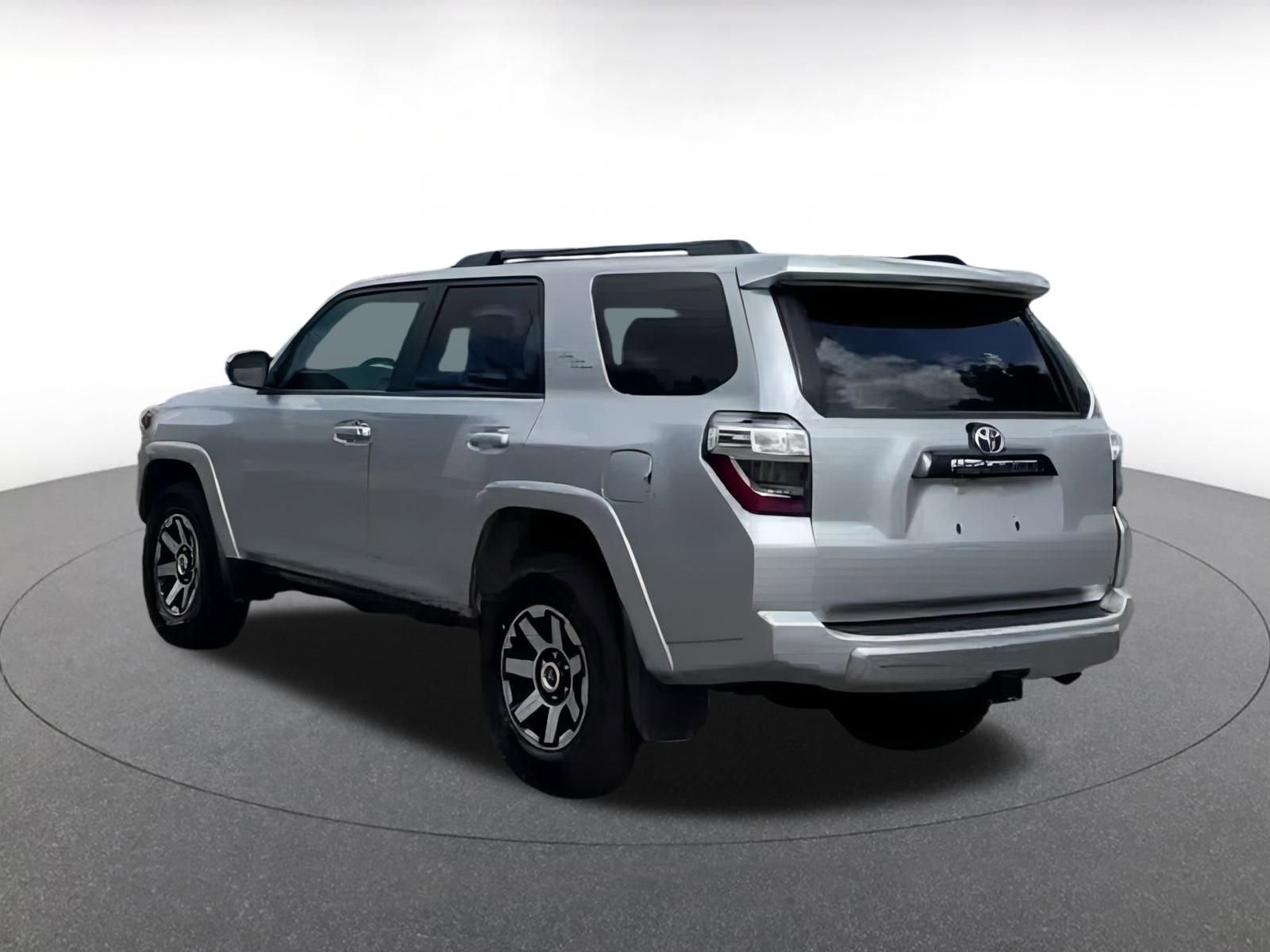 Thumbnail: 2024 Toyota 4Runner - 10