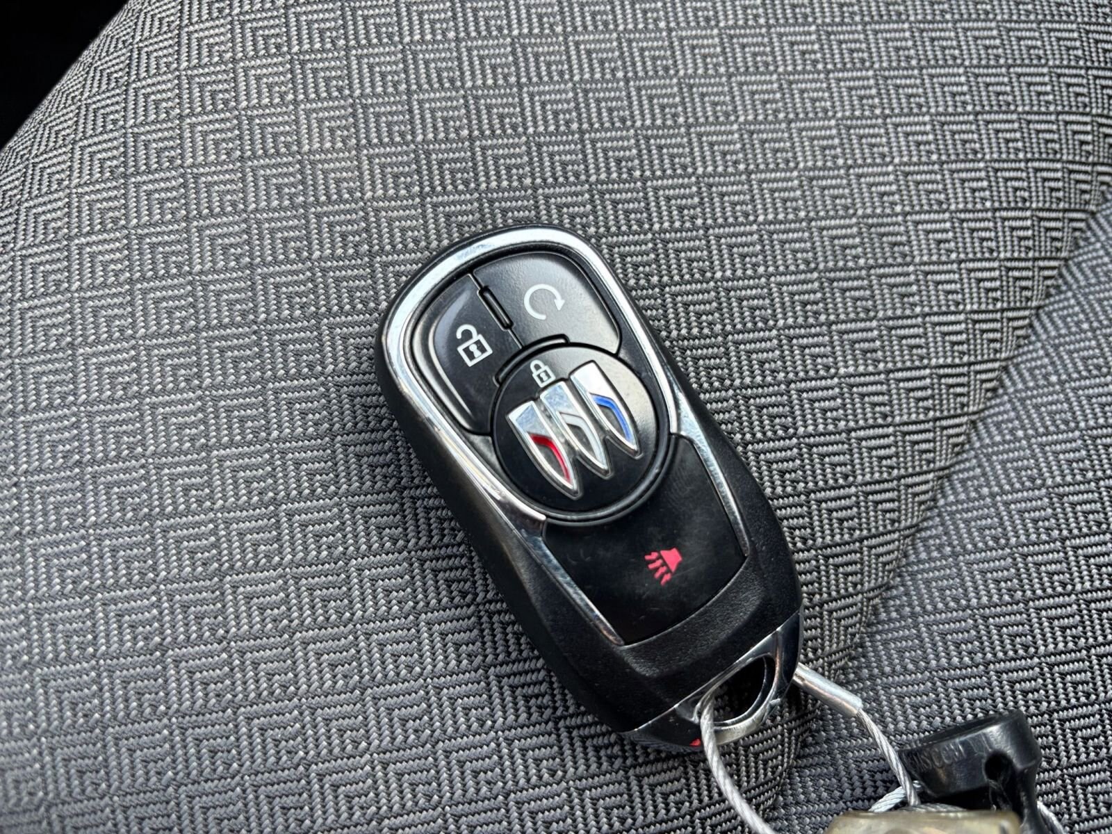 Thumbnail: 2025 Buick Encore GX - 21