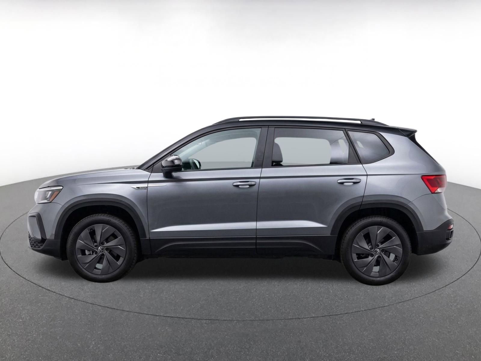 Thumbnail: 2025 Volkswagen Taos - 4