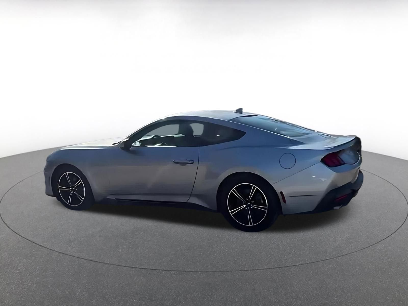 Thumbnail: 2024 Ford Mustang - 9