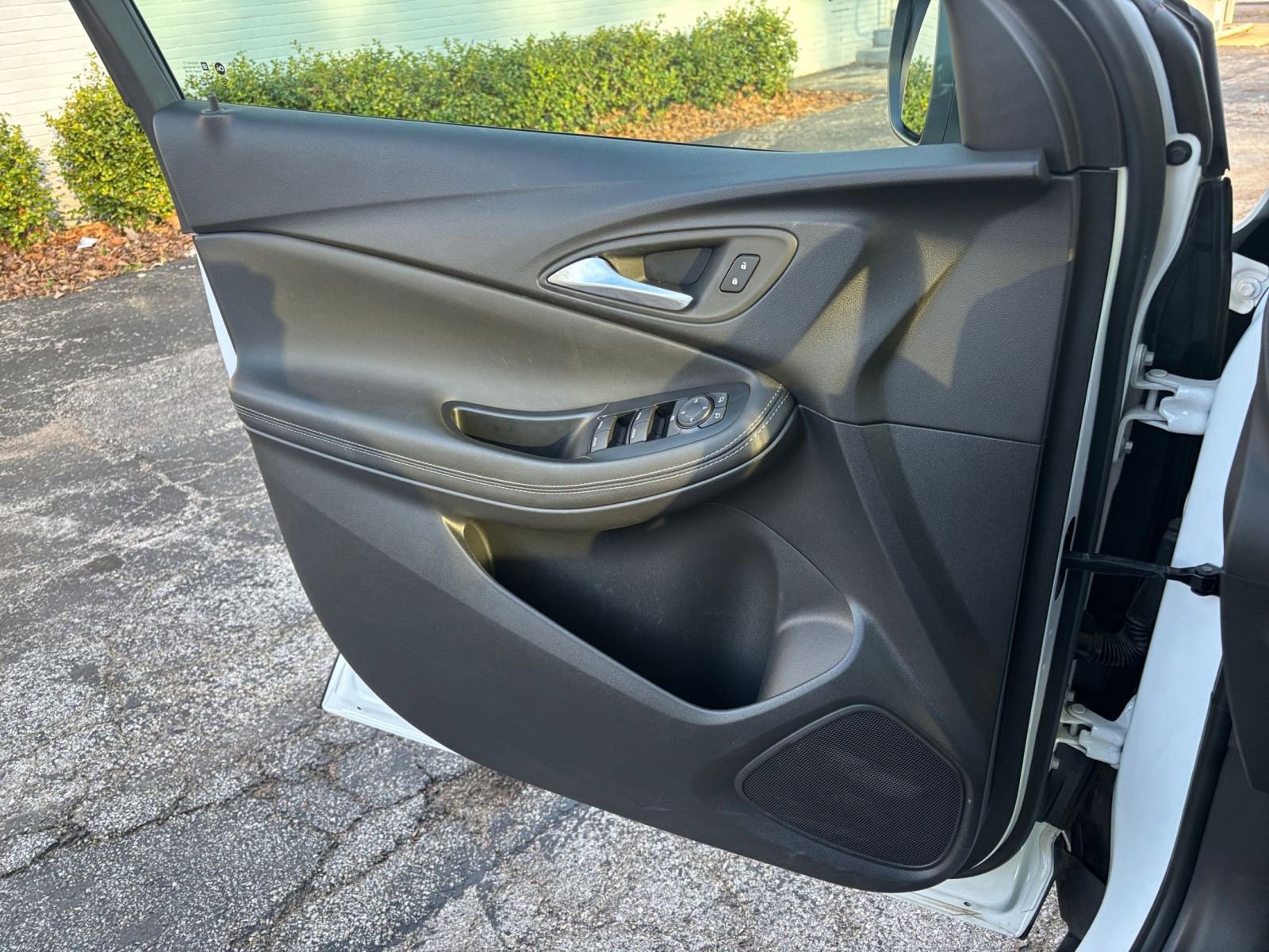 Thumbnail: 2025 Buick Encore GX - 18