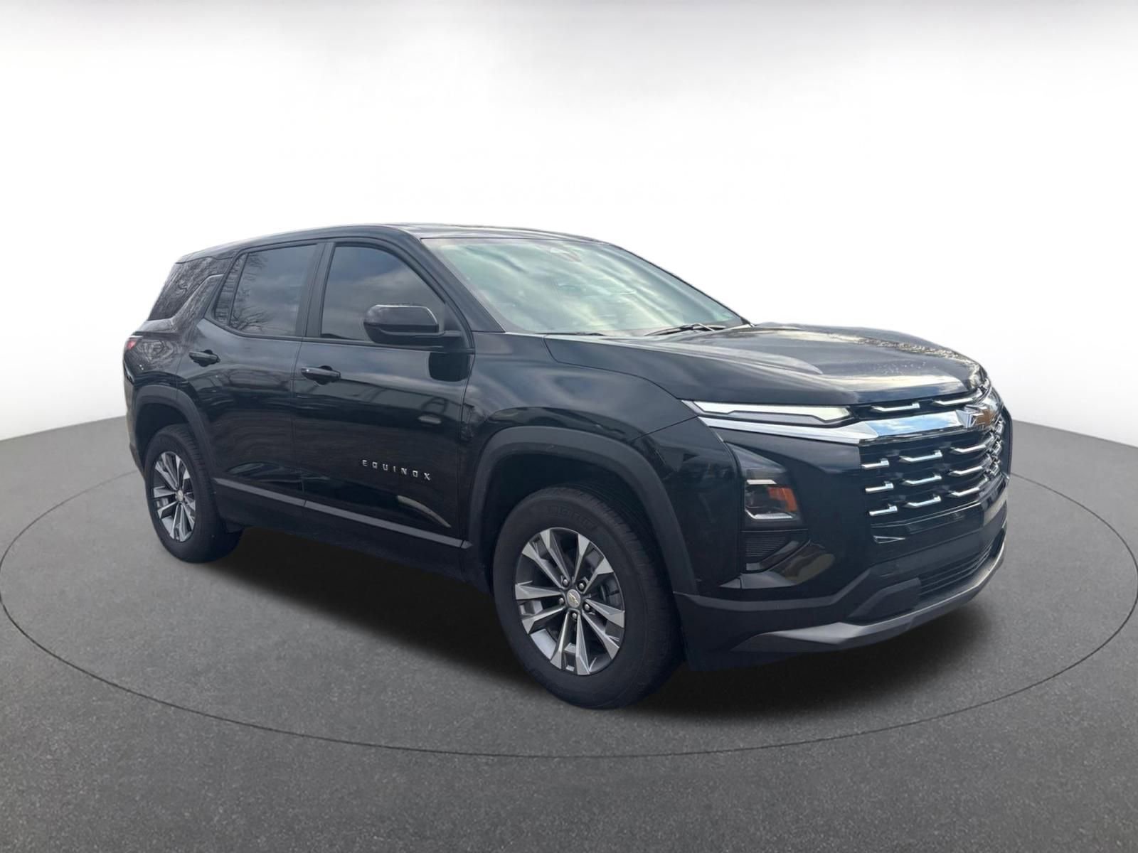 Thumbnail: 2025 Chevrolet Equinox - 1