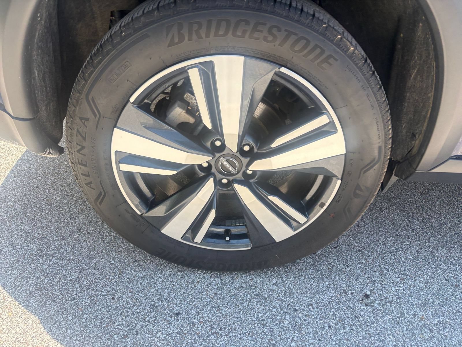 Thumbnail: 2026 Nissan Rogue - 27