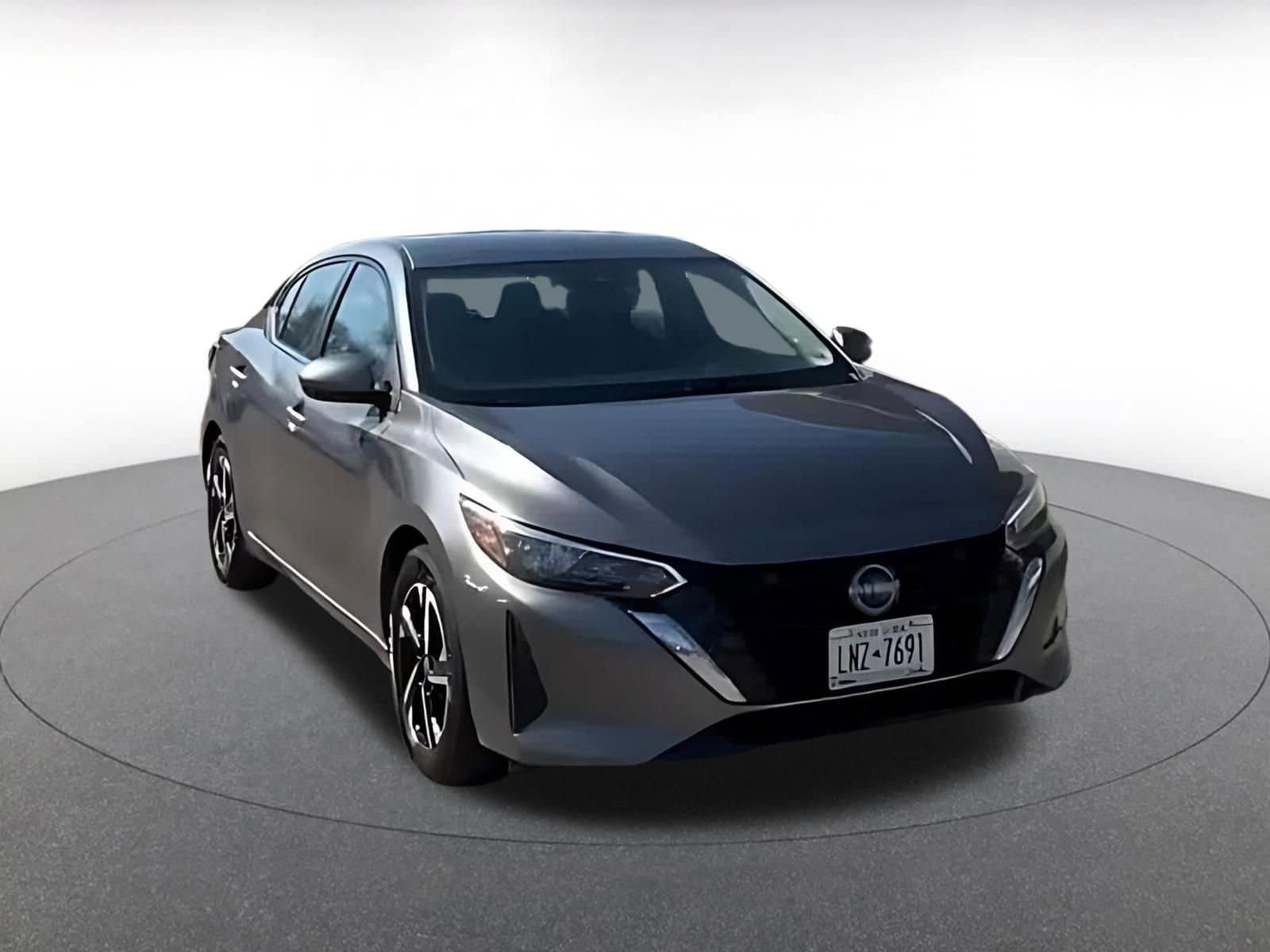 Thumbnail: 2025 Nissan Sentra - 3