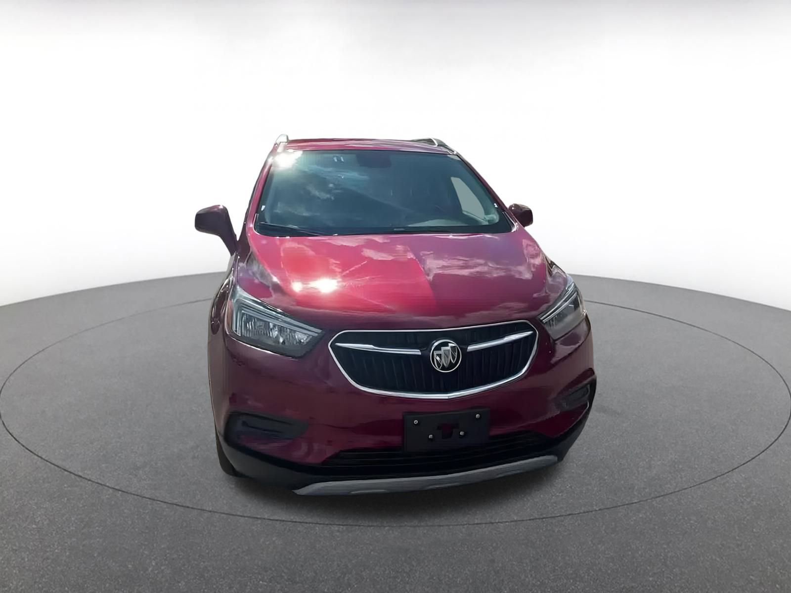 Thumbnail: 2022 Buick Encore - 4