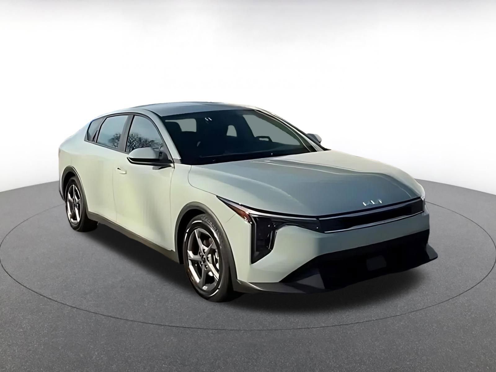 Thumbnail: 2025 Kia K4 - 3