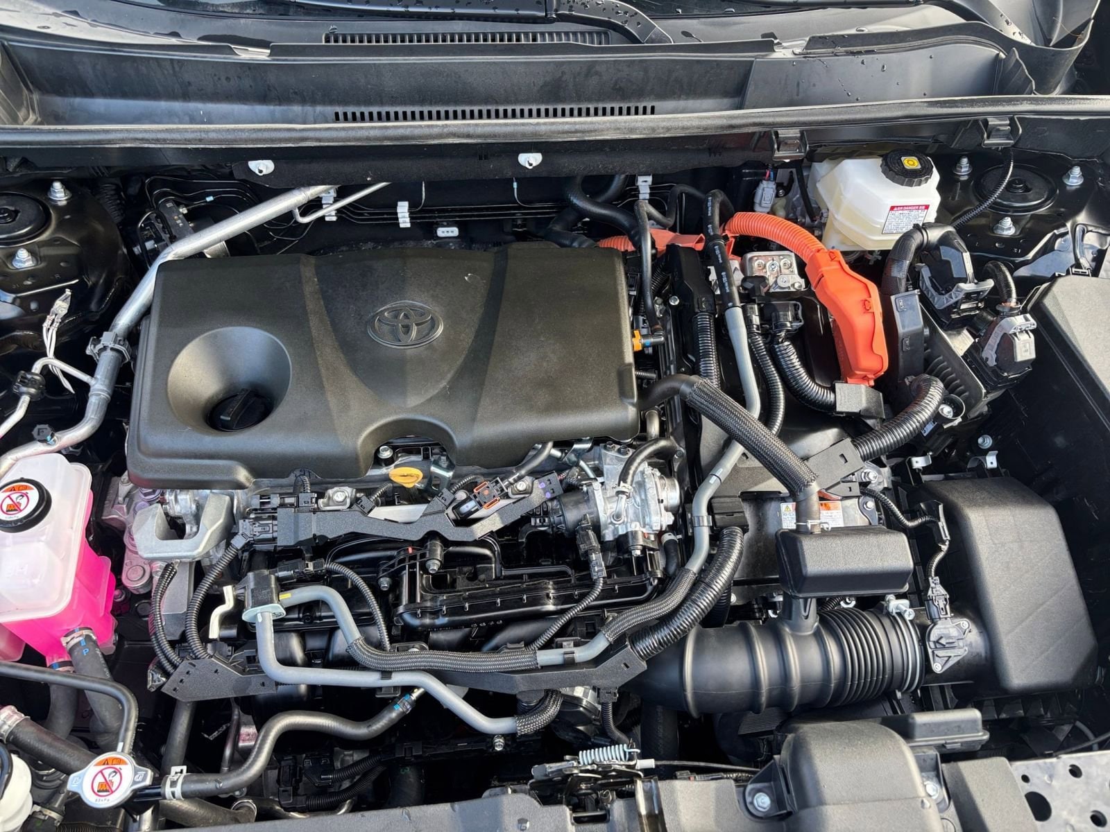 Thumbnail: 2025 Toyota RAV4 - 30