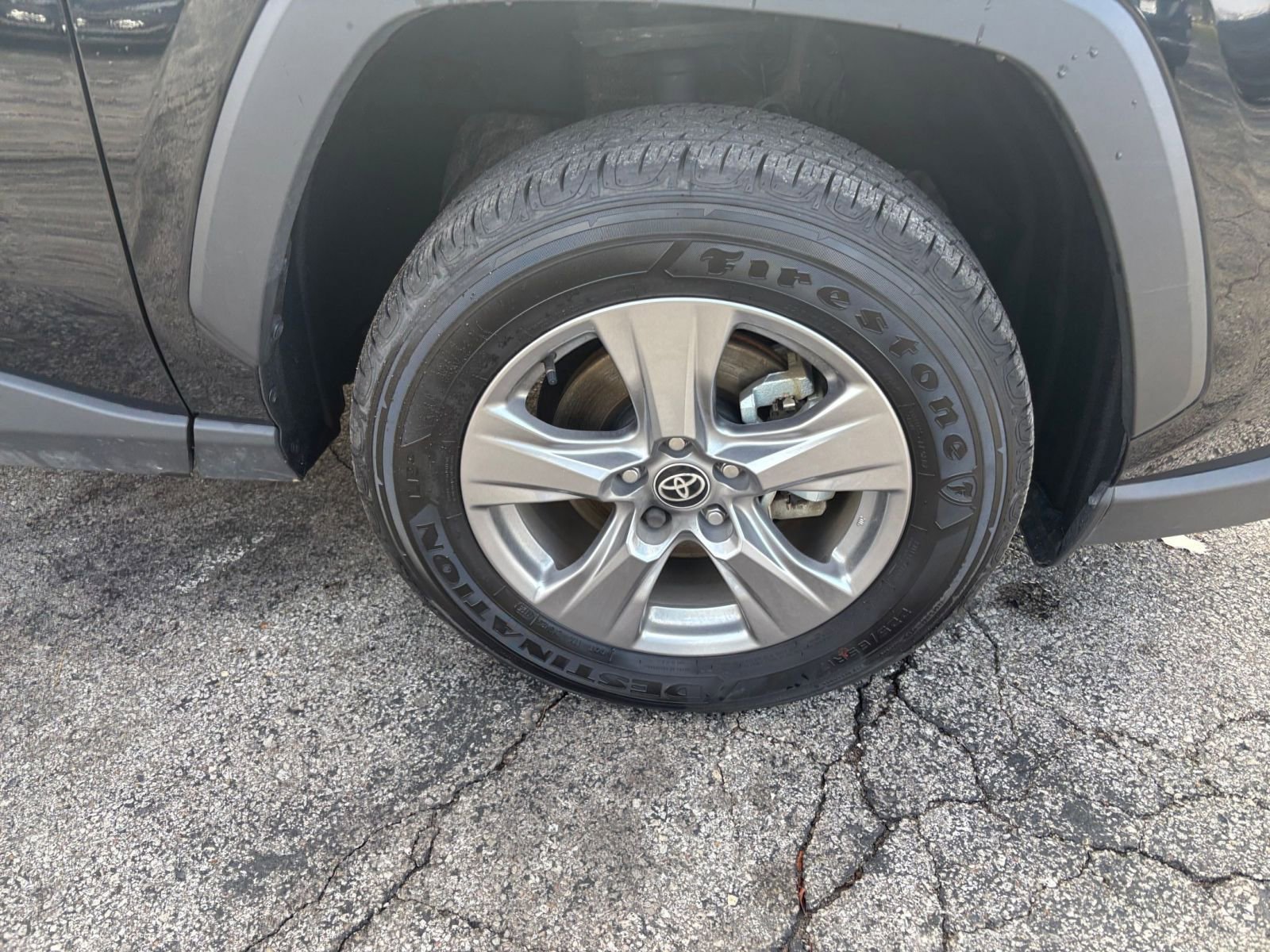 Thumbnail: 2025 Toyota RAV4 - 28