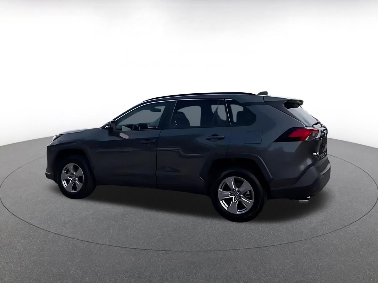 Thumbnail: 2025 Toyota RAV4 - 11