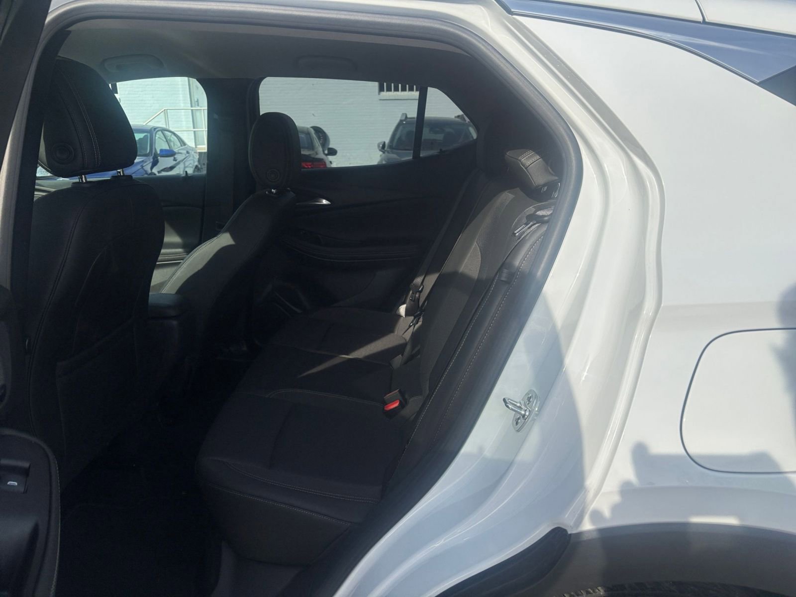 Thumbnail: 2025 Buick Encore GX - 23