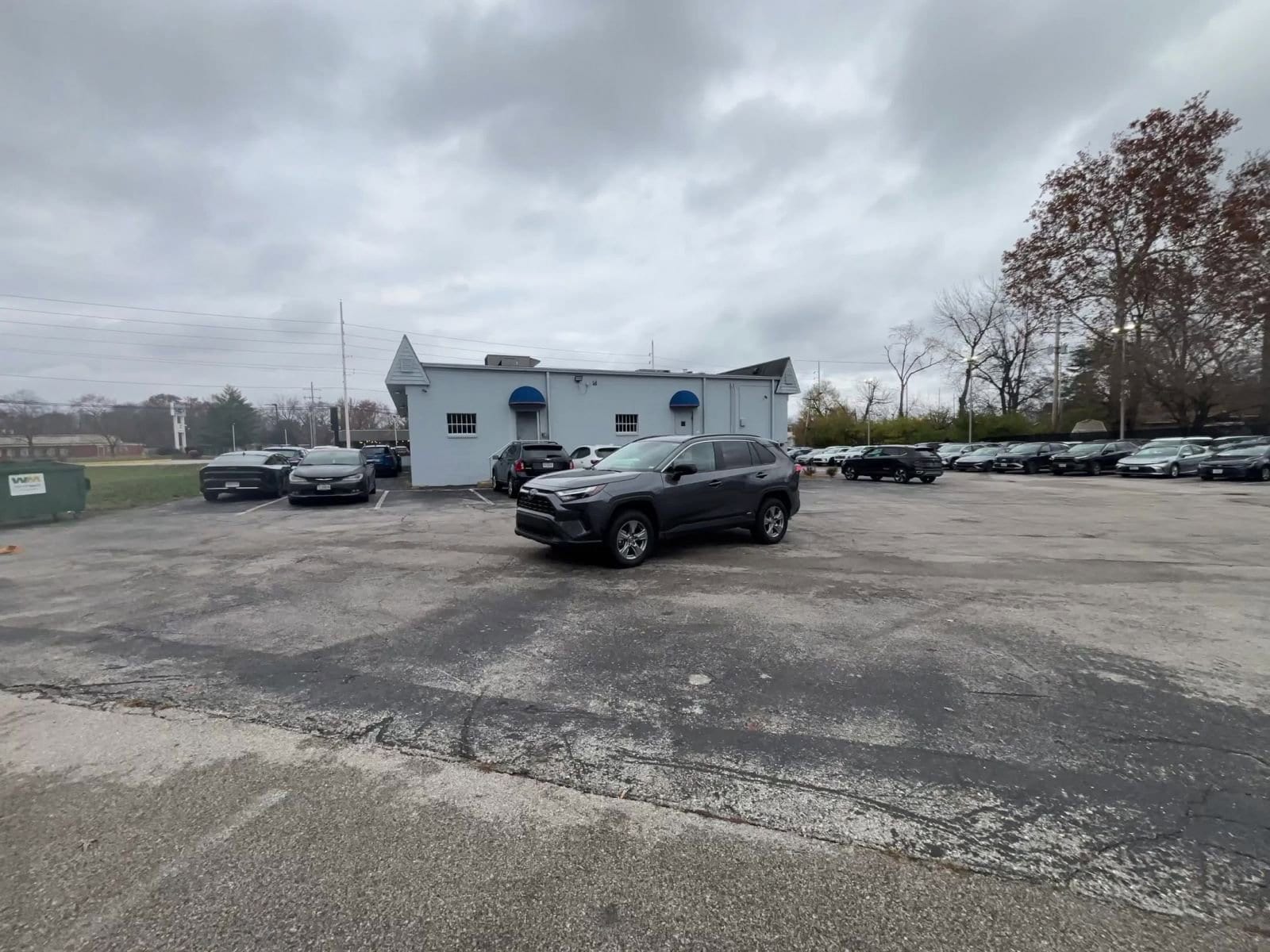 Thumbnail: 2025 Toyota RAV4 - 14