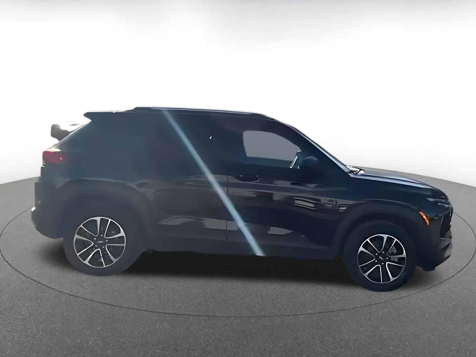 Thumbnail: 2025 Chevrolet TrailBlazer - 12