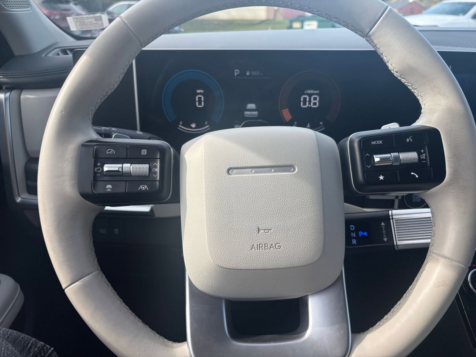 Thumbnail: 2025 Hyundai Santa Fe - 32