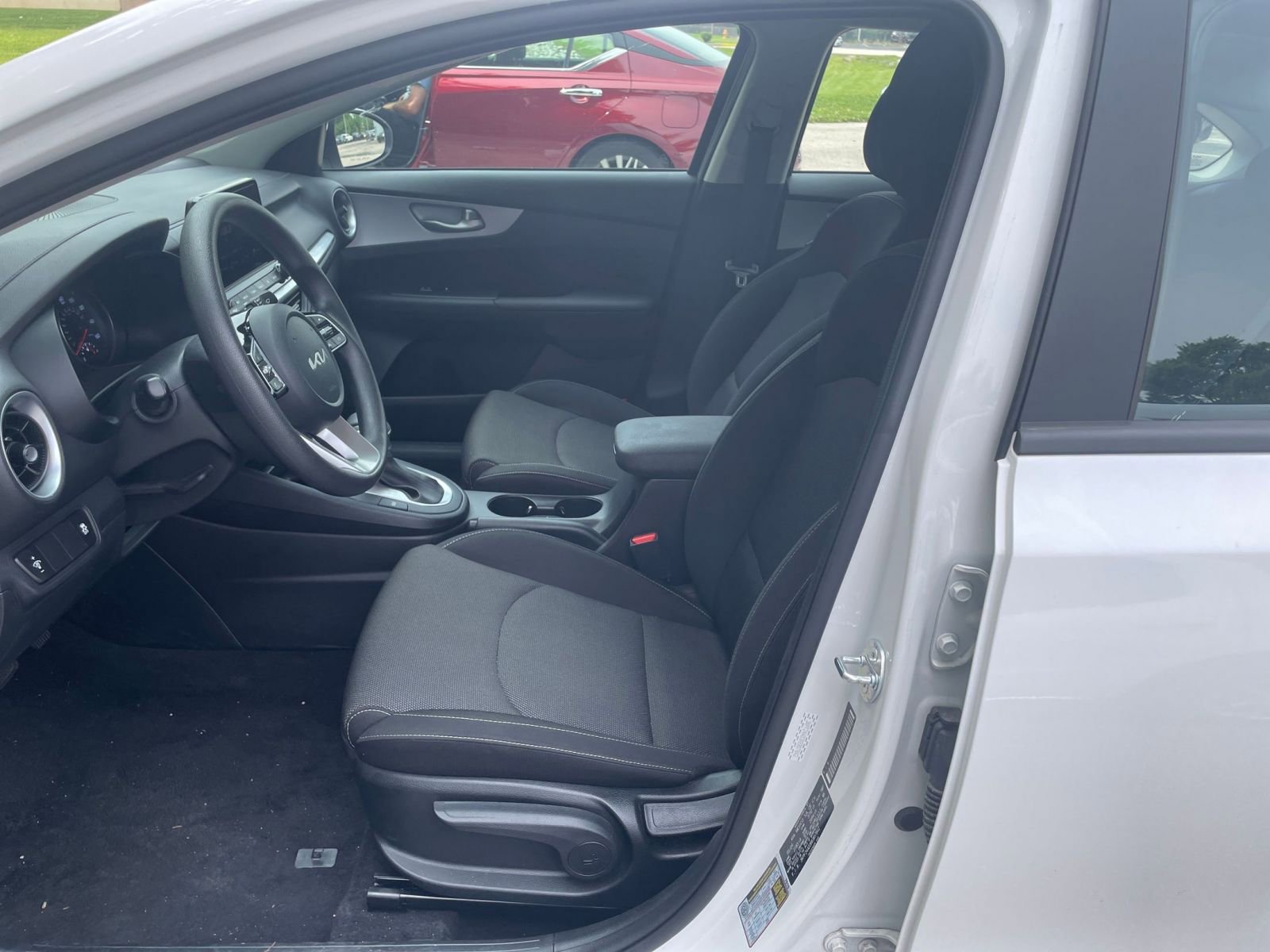 2024 Kia Forte LXS 26