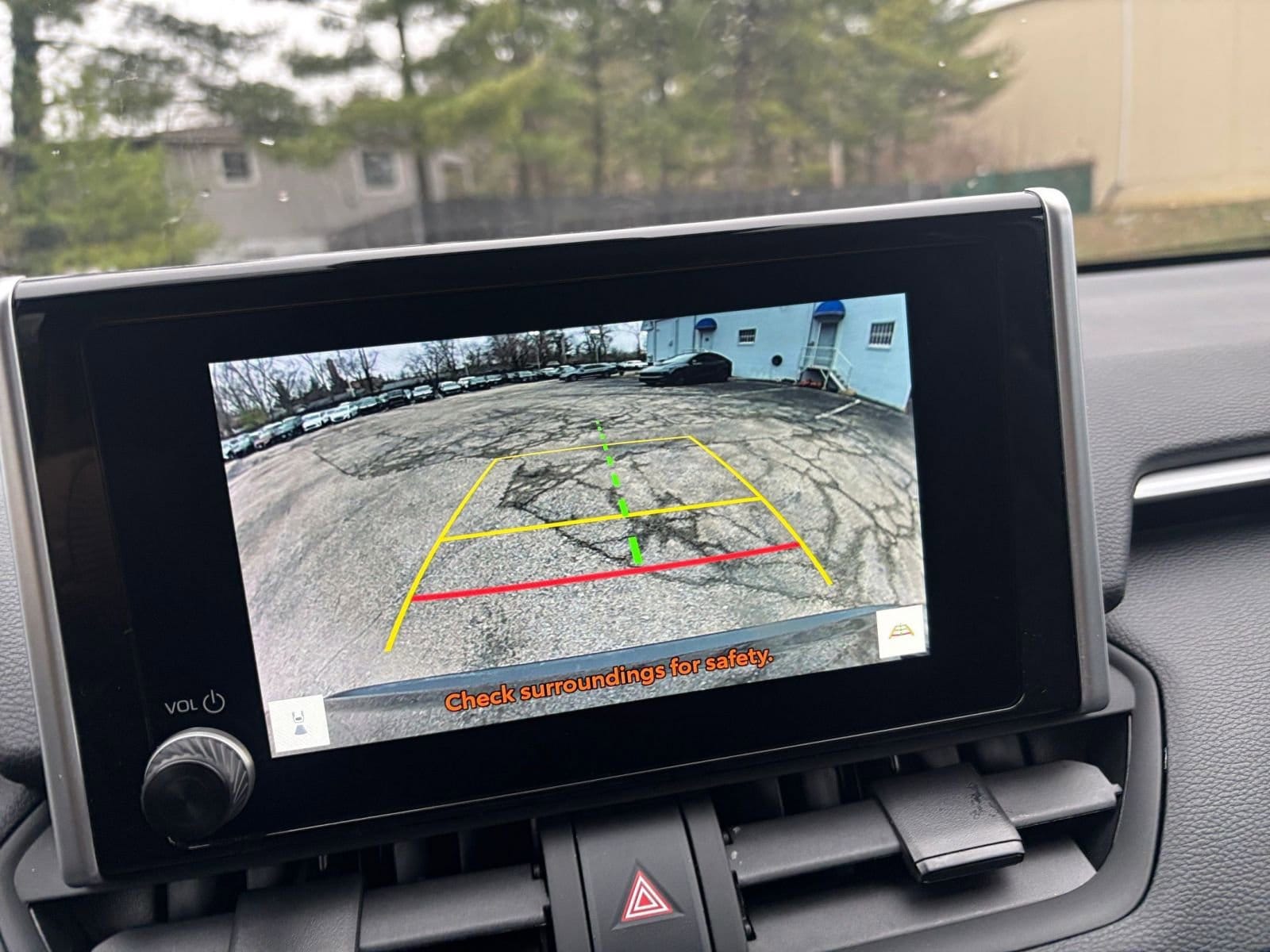 Thumbnail: 2025 Toyota RAV4 - 17