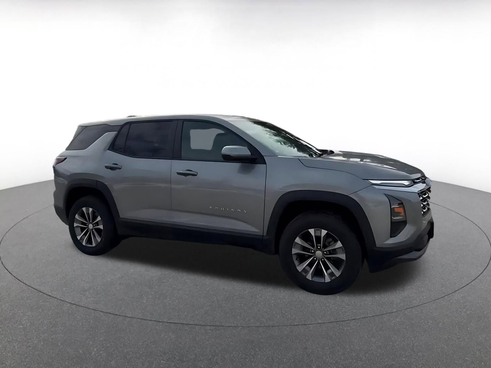 Thumbnail: 2025 Chevrolet Equinox - 2