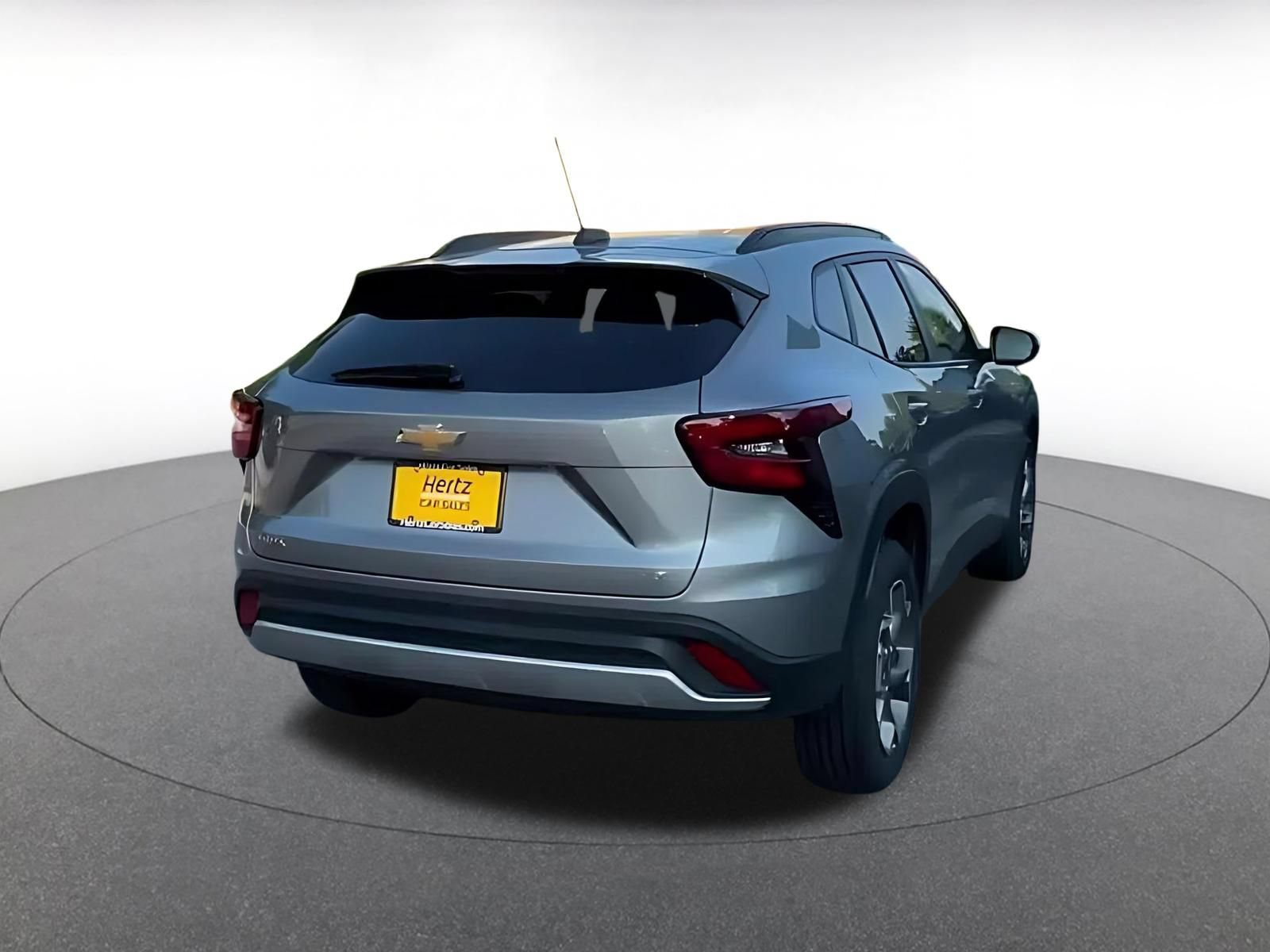 Thumbnail: 2025 Chevrolet Trax - 13