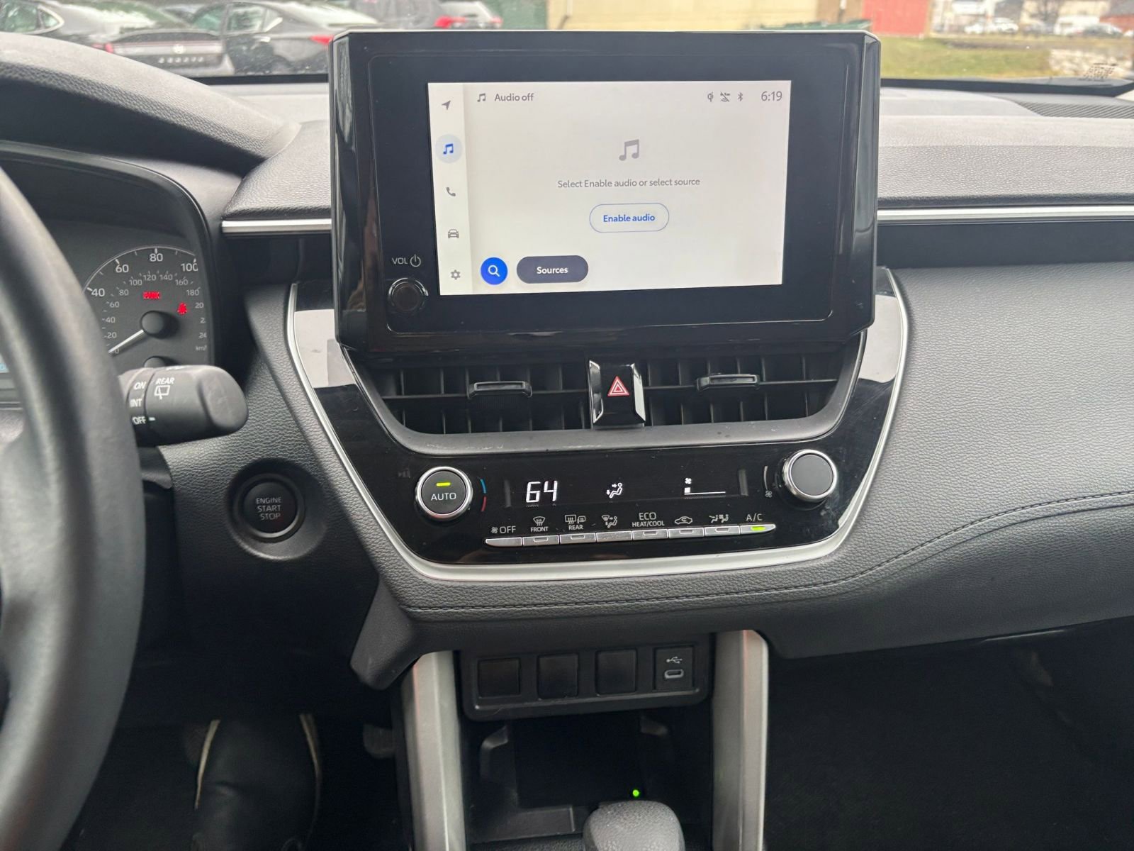 Thumbnail: 2025 Toyota Corolla Cross - 18