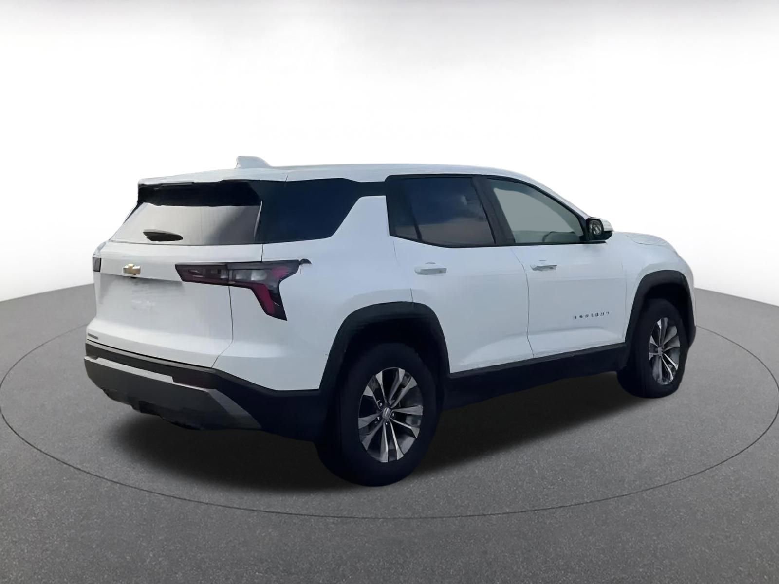 Thumbnail: 2025 Chevrolet Equinox - 9