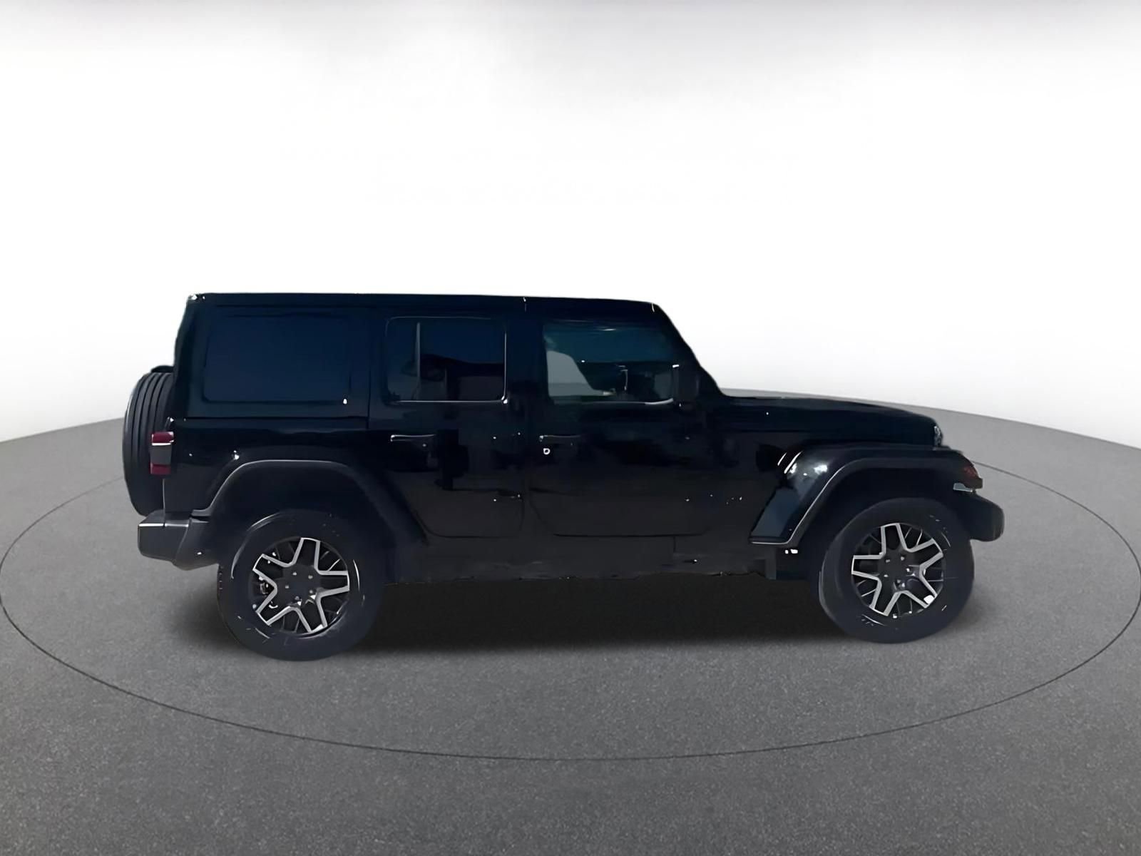 Thumbnail: 2025 Jeep Wrangler - 2