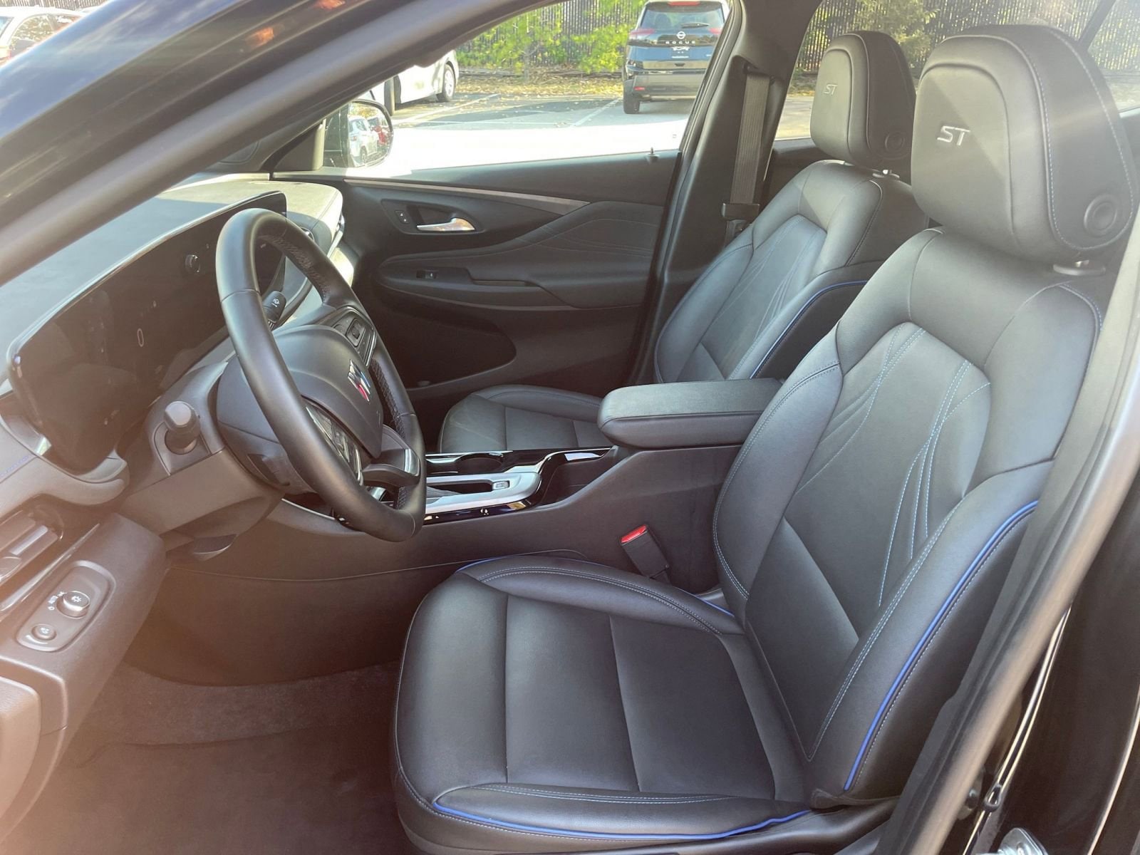 Thumbnail: 2025 Buick Envista - 24