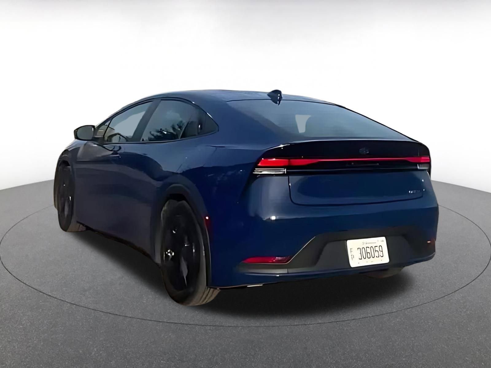 Thumbnail: 2025 Toyota Prius - 9