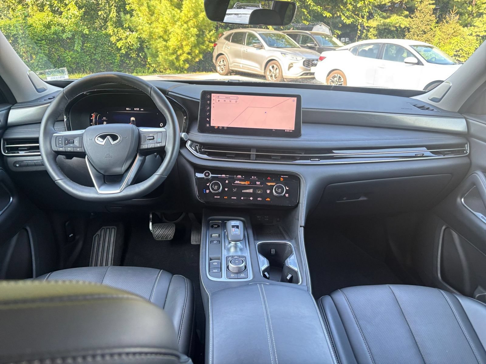 Thumbnail: 2026 INFINITI QX60 - 33