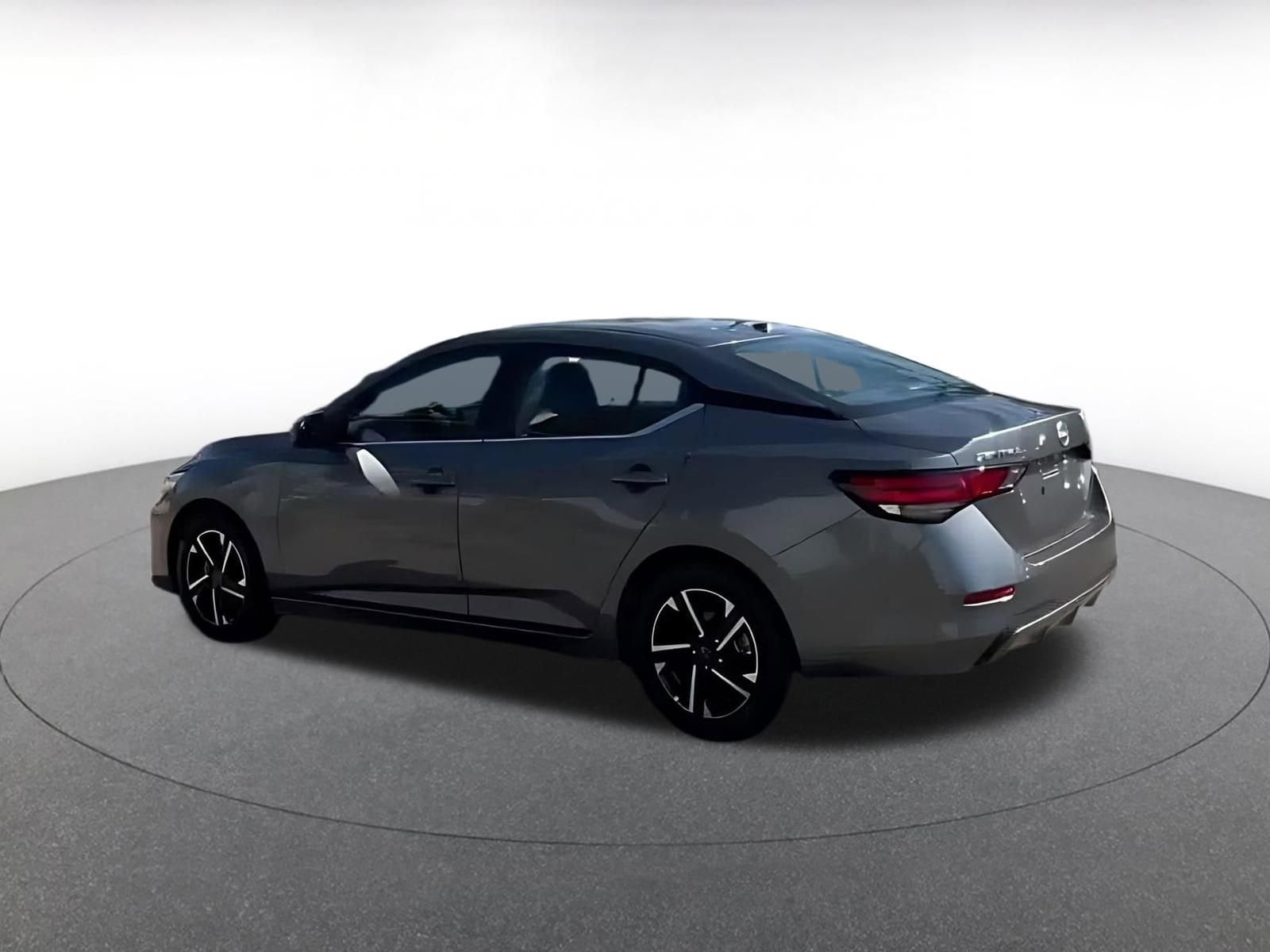 Thumbnail: 2025 Nissan Sentra - 9