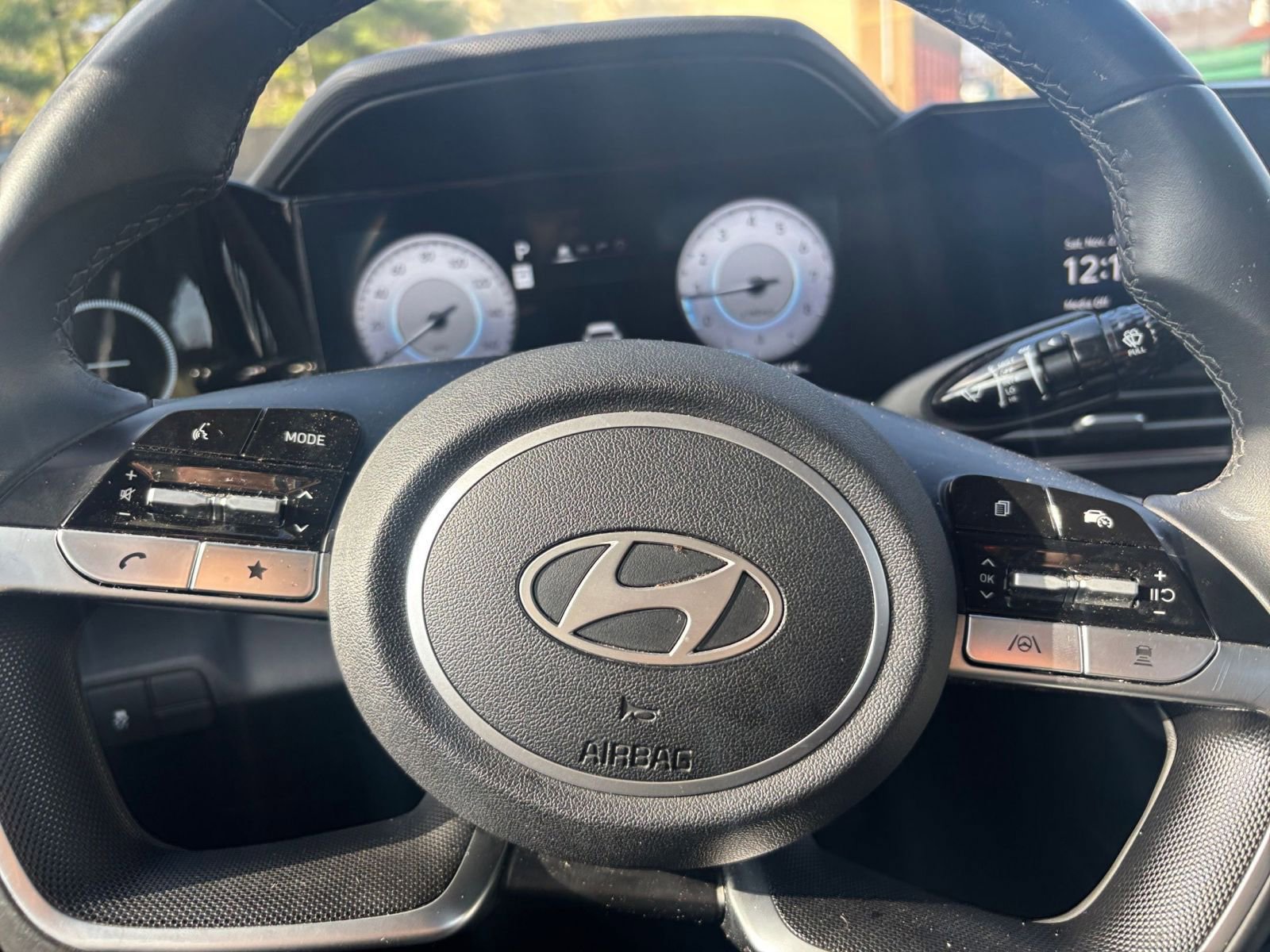 Thumbnail: 2025 Hyundai Elantra - 27