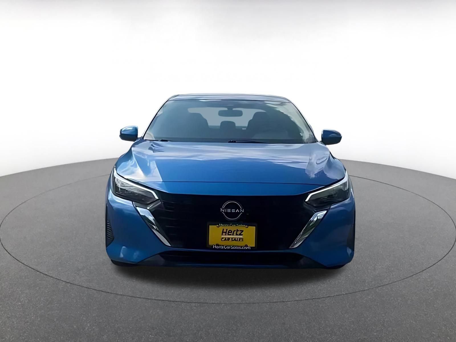 Thumbnail: 2025 Nissan Sentra - 3