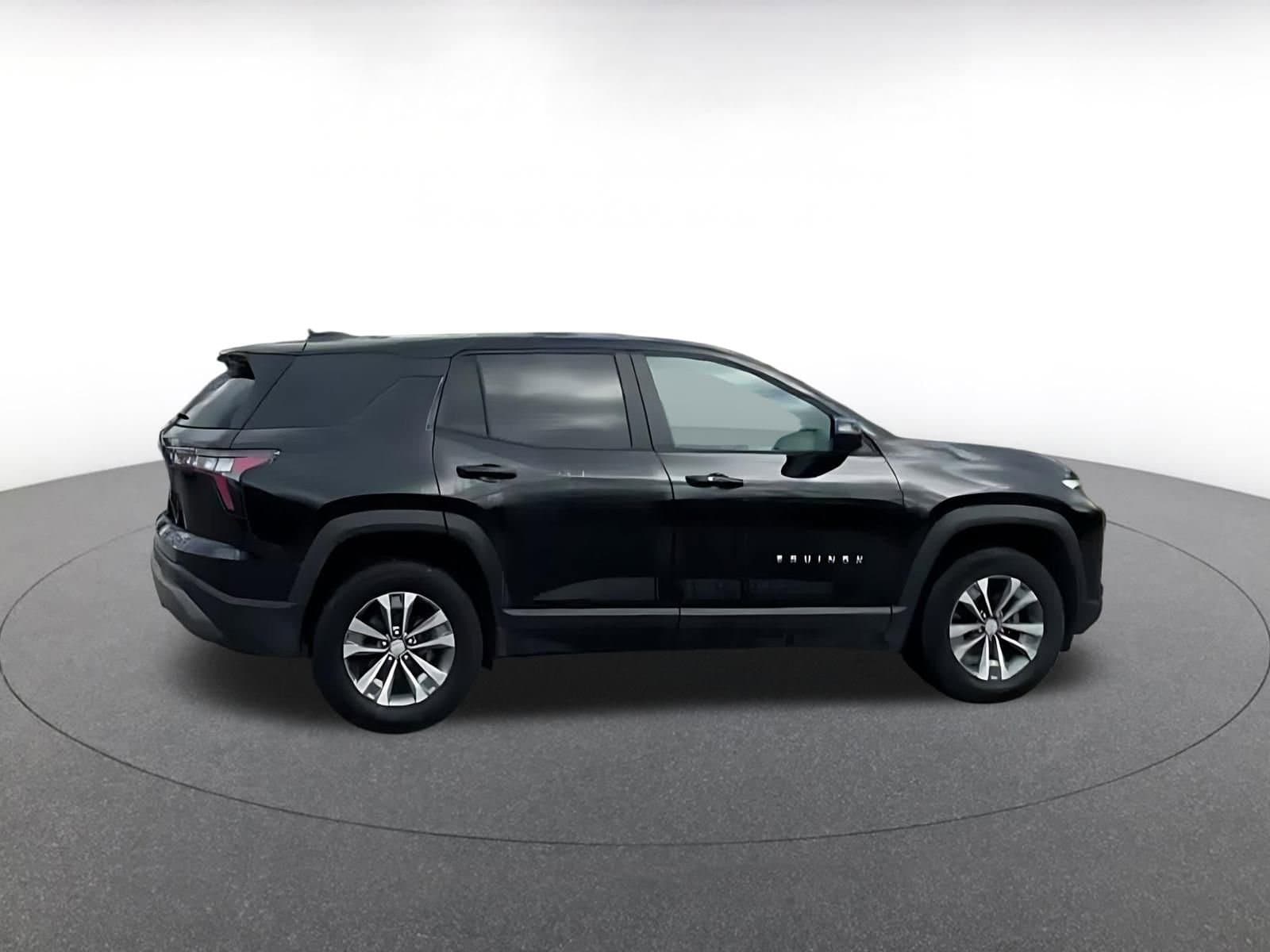 Thumbnail: 2025 Chevrolet Equinox - 2