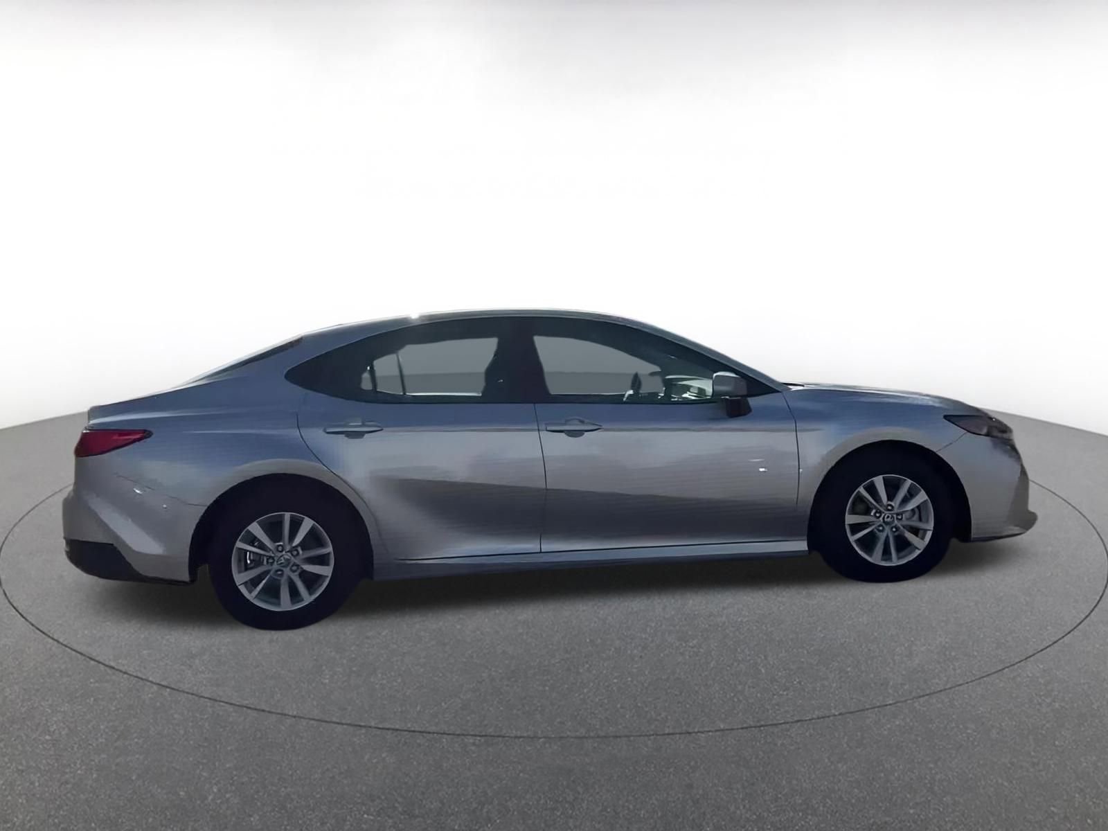 Thumbnail: 2025 Toyota Camry - 9