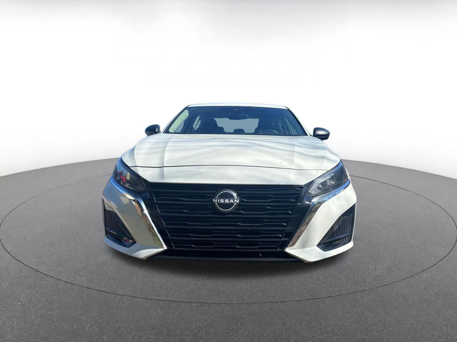 Thumbnail: 2025 Nissan Altima - 2