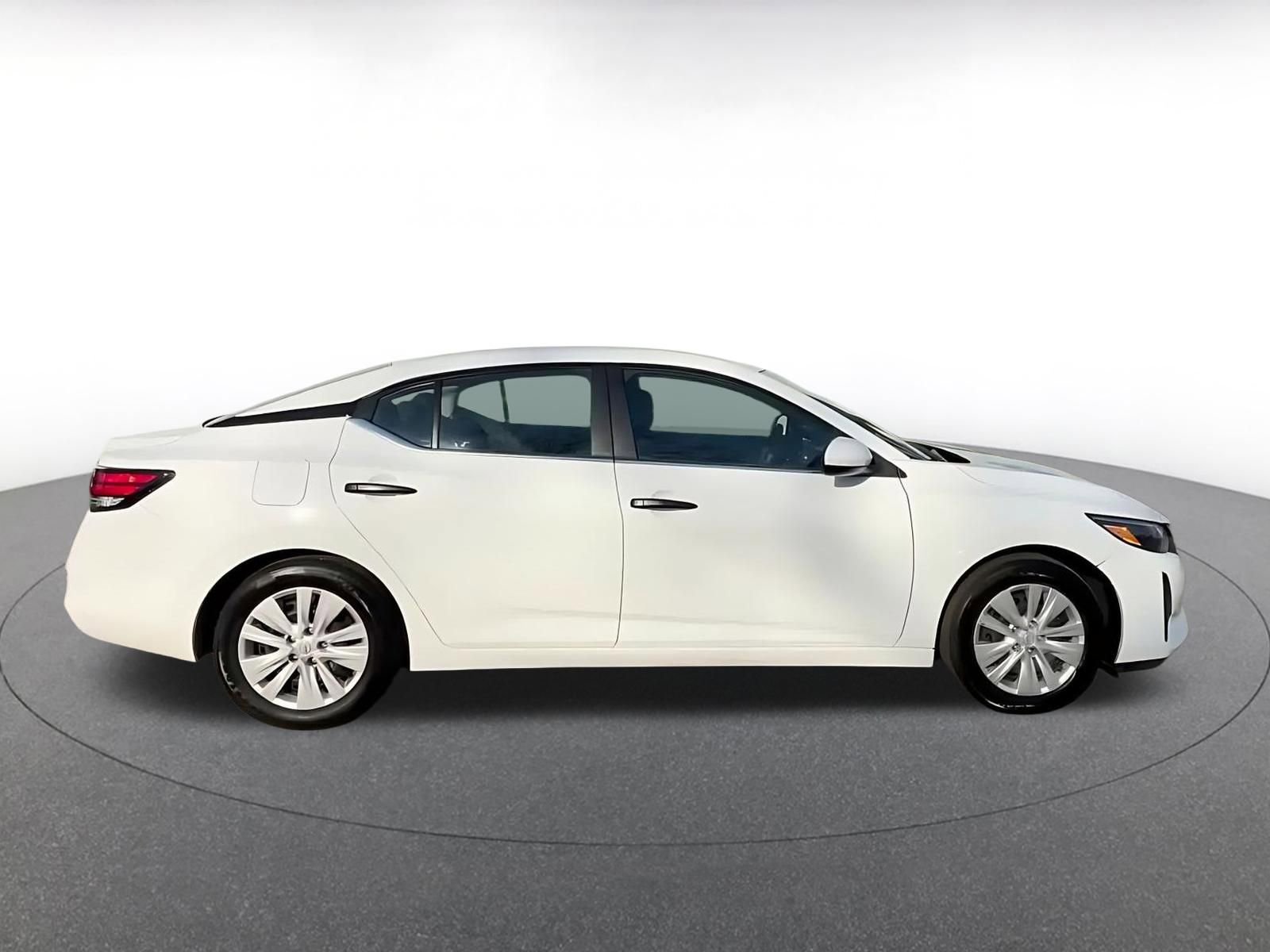 Thumbnail: 2025 Nissan Sentra - 15