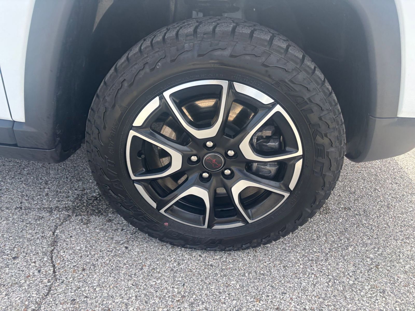 Thumbnail: 2025 Jeep Compass - 28