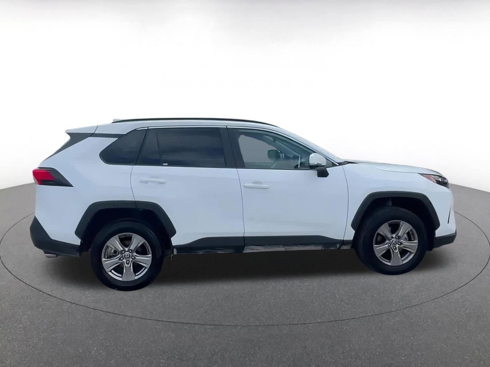 Thumbnail: 2025 Toyota RAV4 - 16